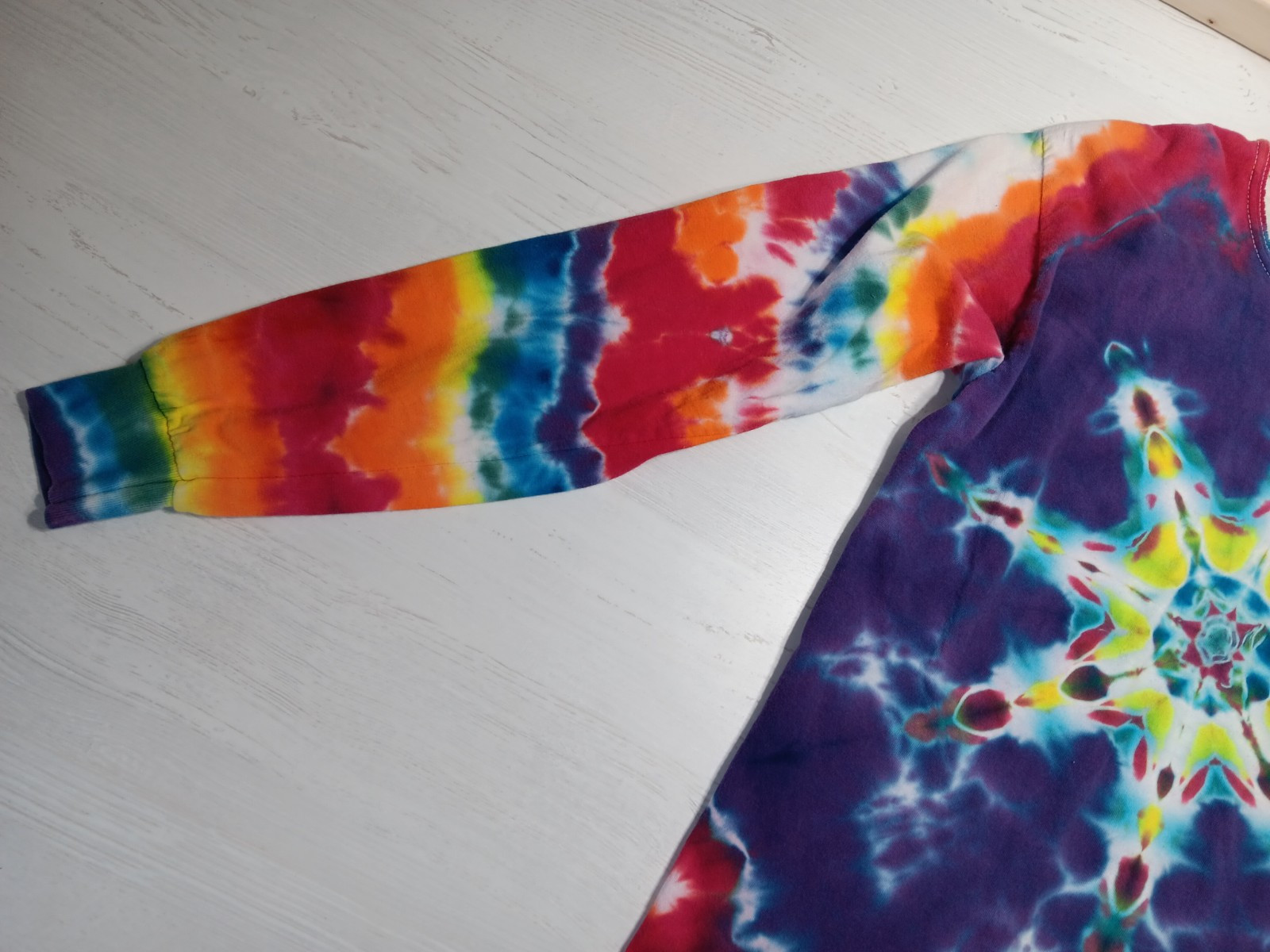 Vintage 90s Deluxe Custom Tie Dye Longsleeve T-shirt Medium *See Measurements. gallery