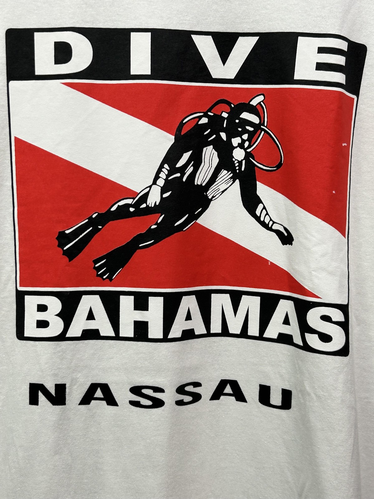 Dive Bahamas Shirt Mens Large White Nassau Scuba Diver Graphic Tee Ocean Travel gallery
