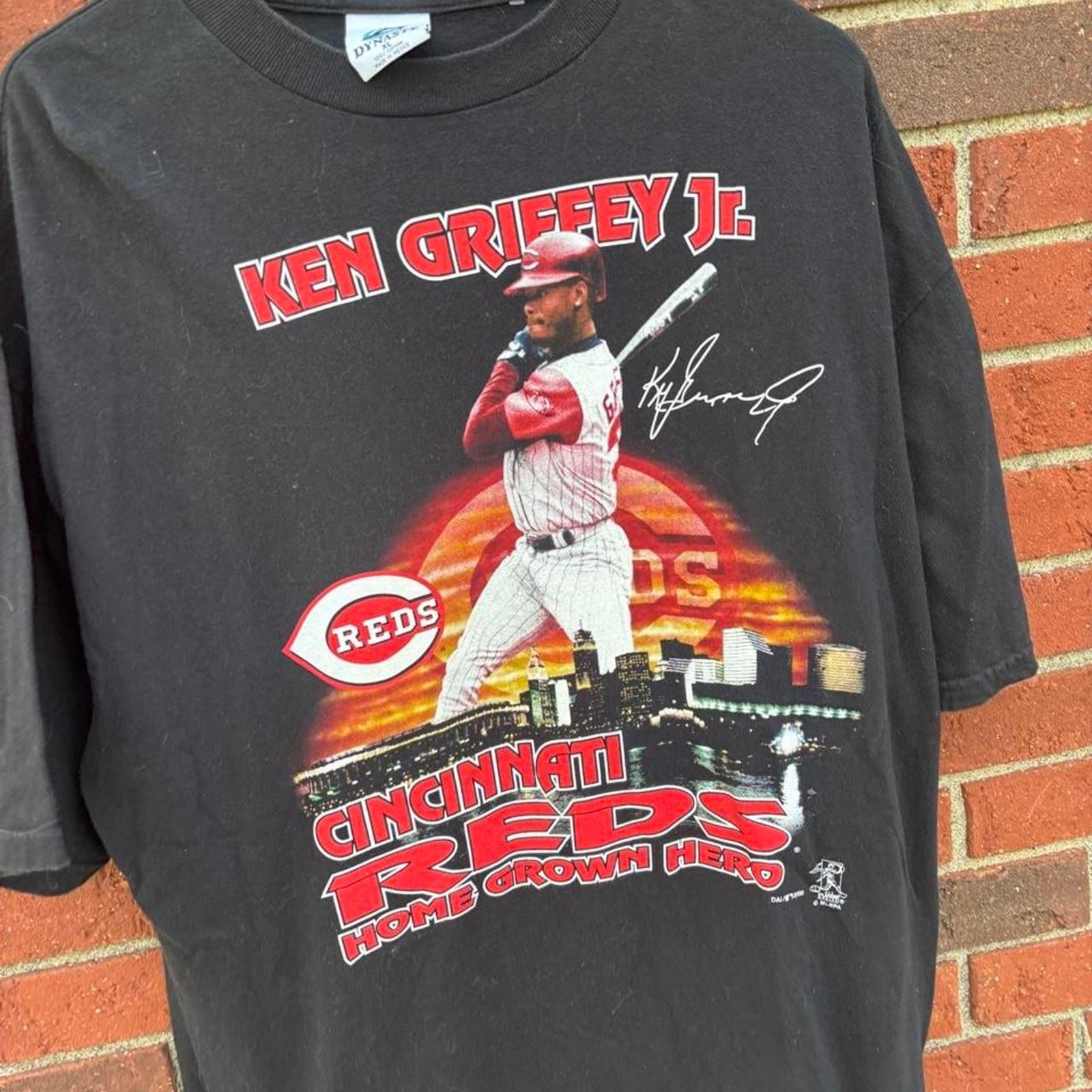 Vintage 90s dynasty Ken Griffey jr Cincinnati red t shirt baseball size xl gallery