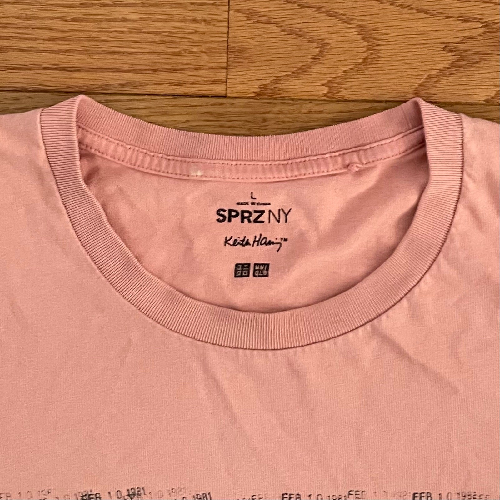 Keith Haring Uniqlo Mens L SPRZ NY T Shirt Salmon Pink Pop Art Short Sleeve gallery