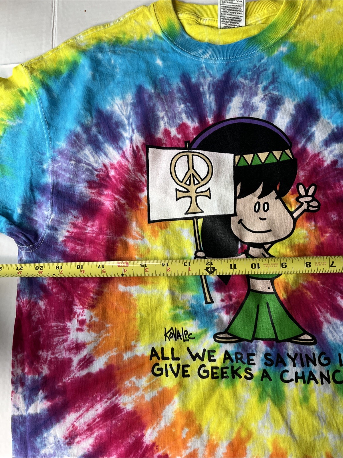 KOVALIC Tie Dye T-Shirt XL GIVE GEEKS A CHANCE Hippie Geek Humor Tee Peace gallery