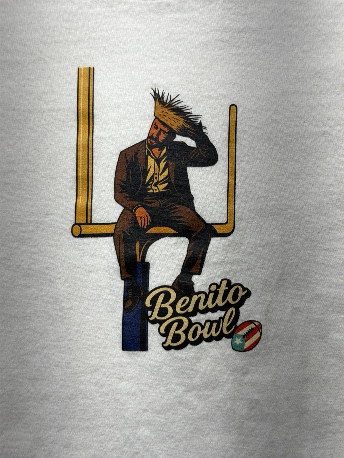 Benito Bowl T Shirt Football Inspired White Mens Small Preowned gallery