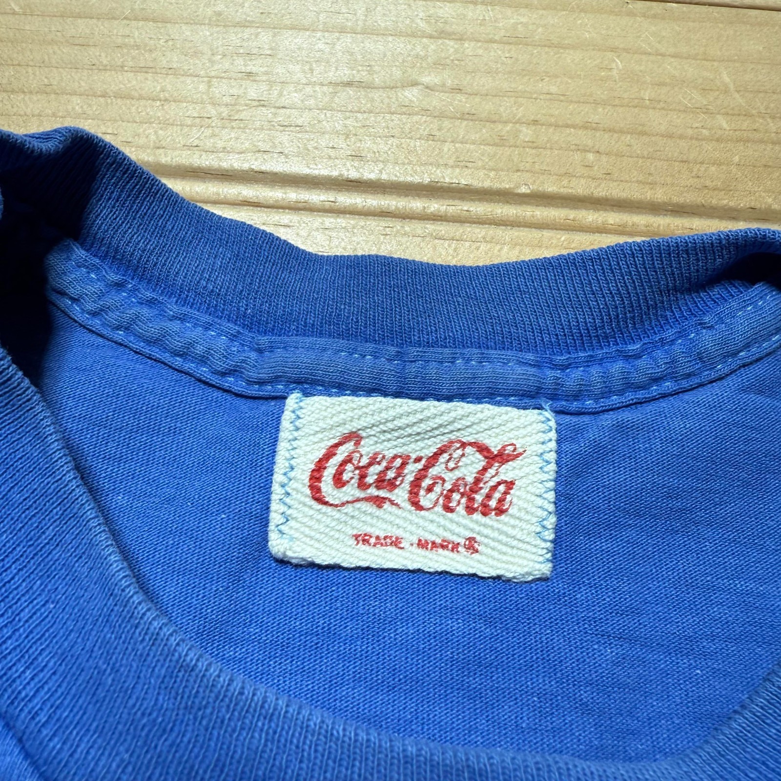 Vintage 90s Coca-Cola Coke Stars Logo Single Stitch Graphic Promo T-Shirt Medium gallery