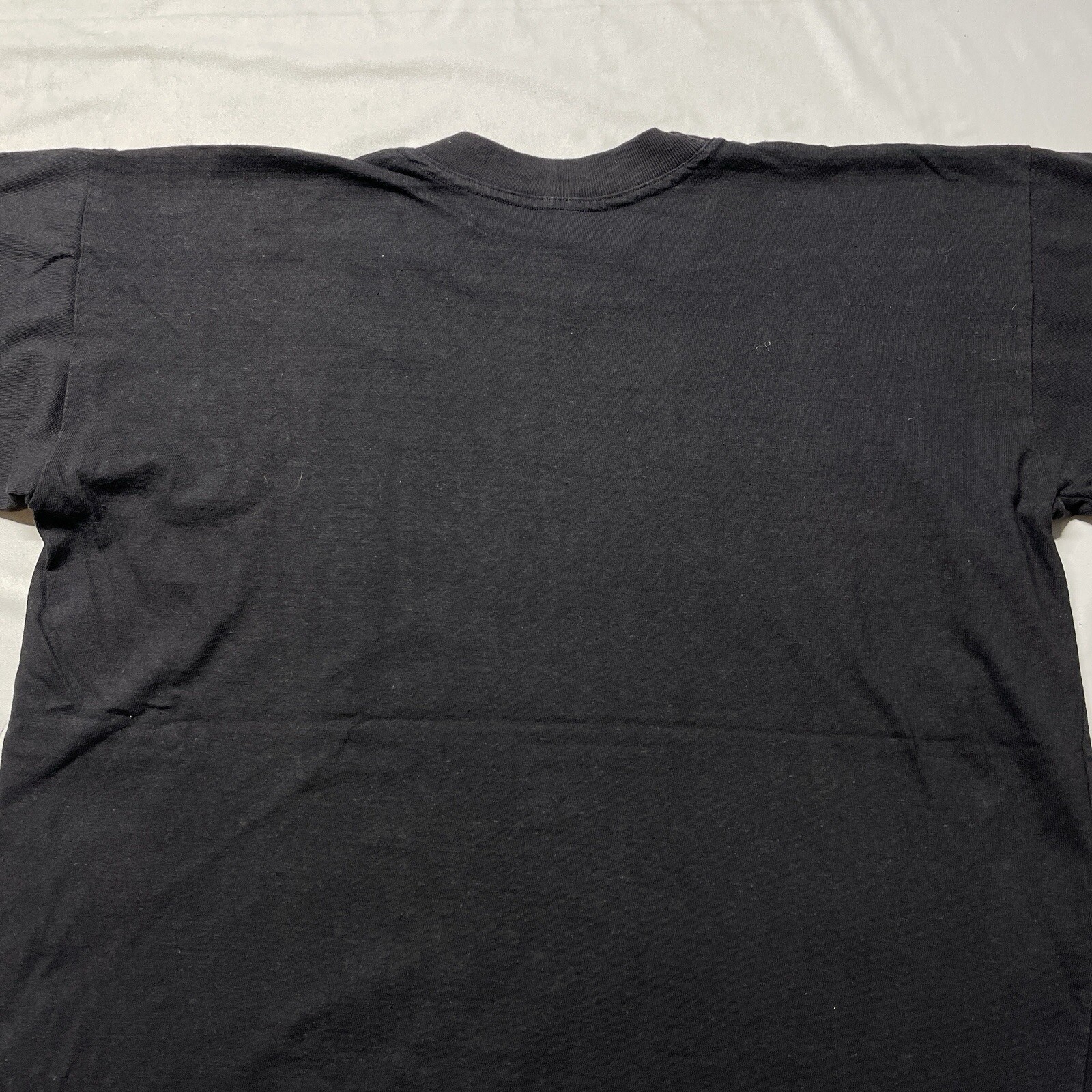 Vintage 90s Single Stitch T-Shirt Men’s XL Black Koala Bear Surfer Art USA Made gallery