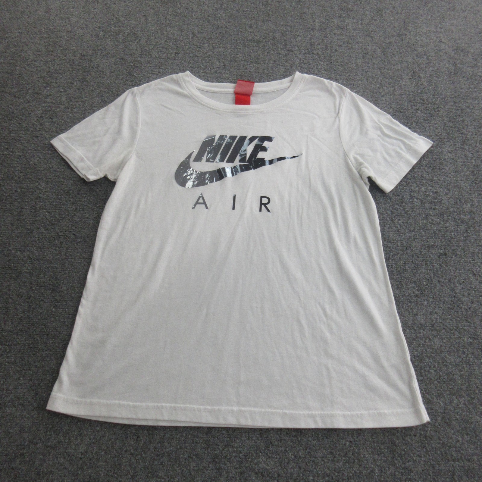 Nike Air Shirt Mens Medium White Graphic Logo Tee Polyester Rayon Blend