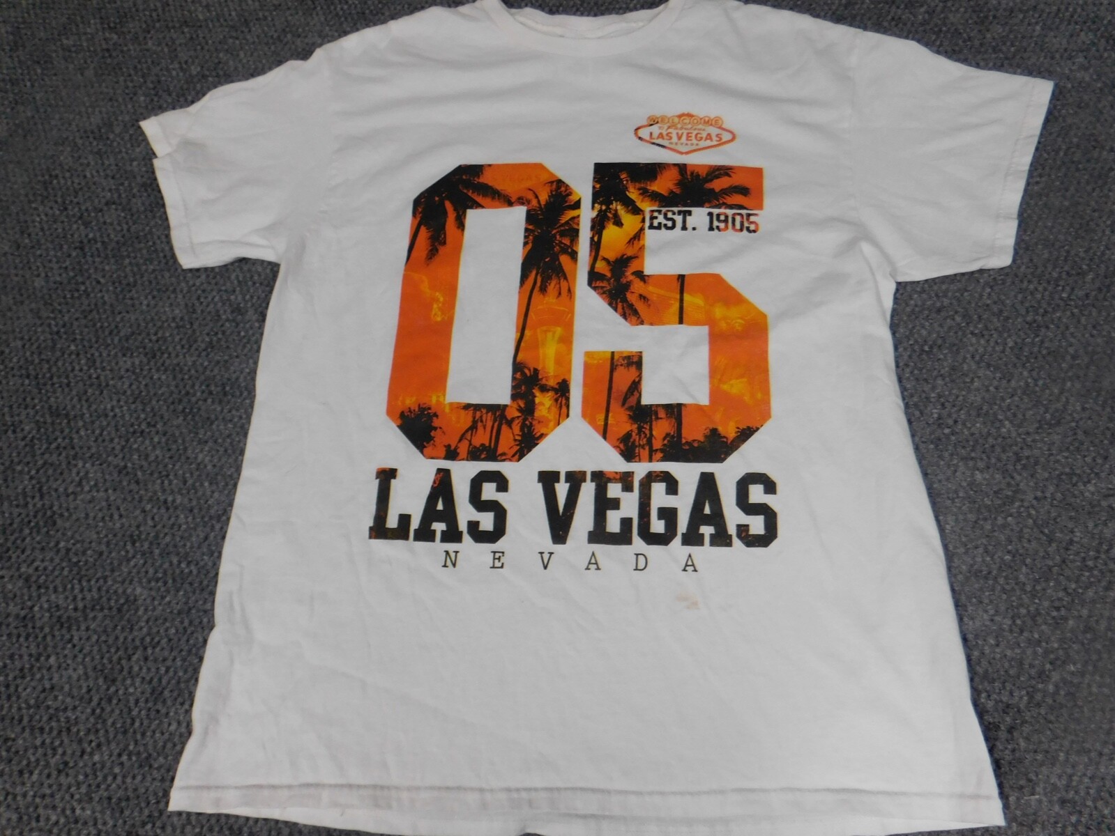 Las Vegas Mens Shirt Large White workout lifting gallery