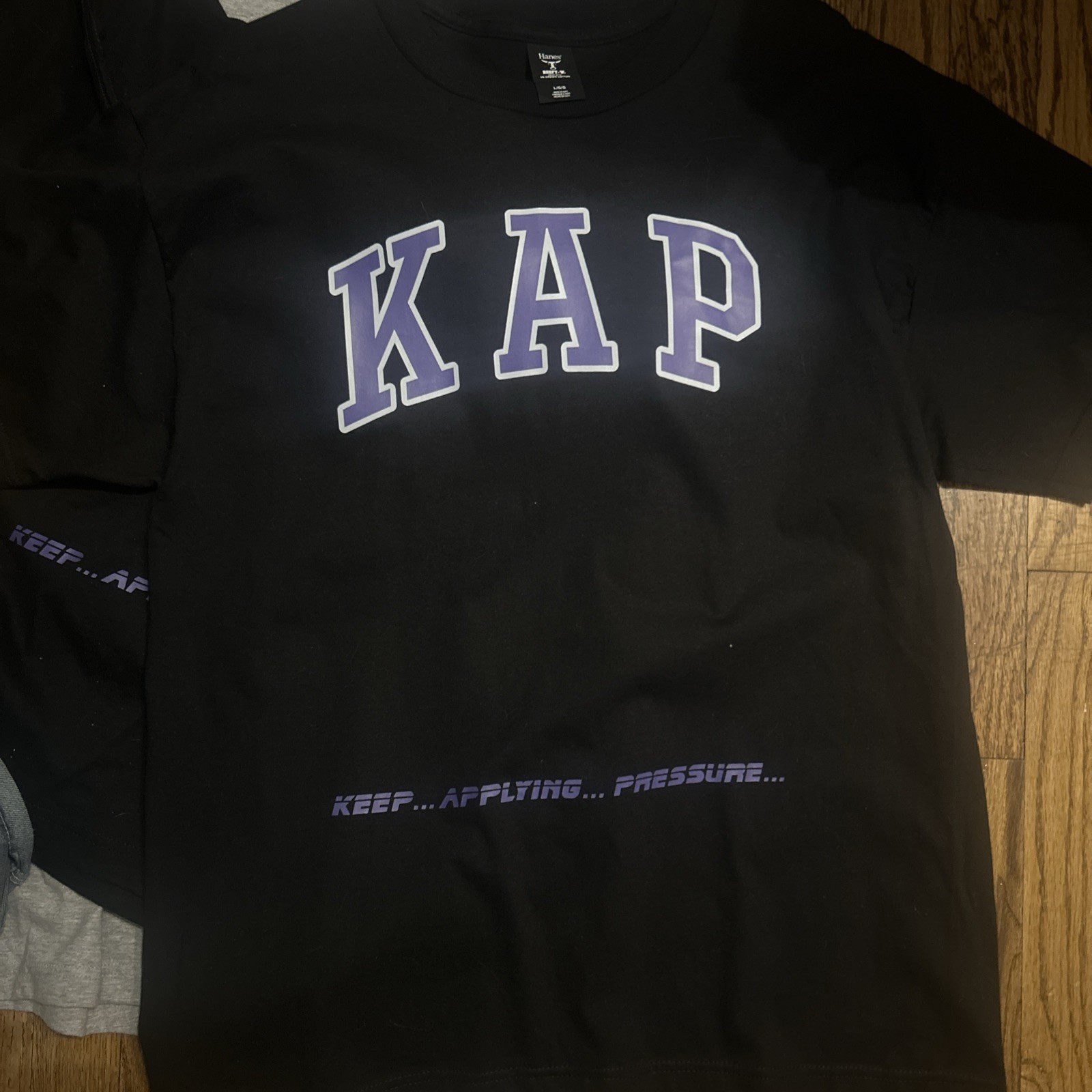 New T- shirt Popular Street Wear Fashion ON SALE Baggy , Y2K . KAP UNIVERSITY