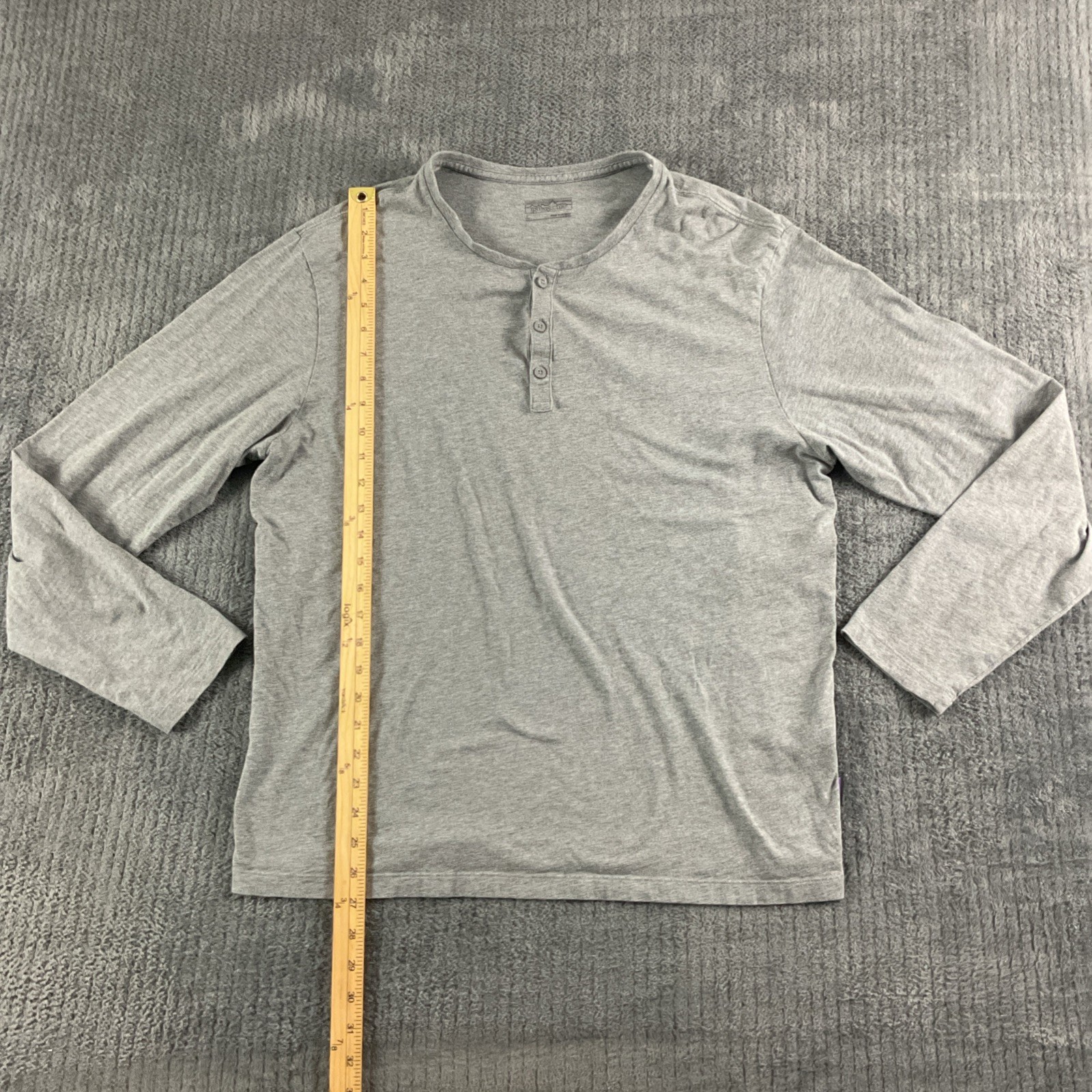 Patagonia Shirt Mens Large Long Sleeved Daily Henley Gray Casual gallery