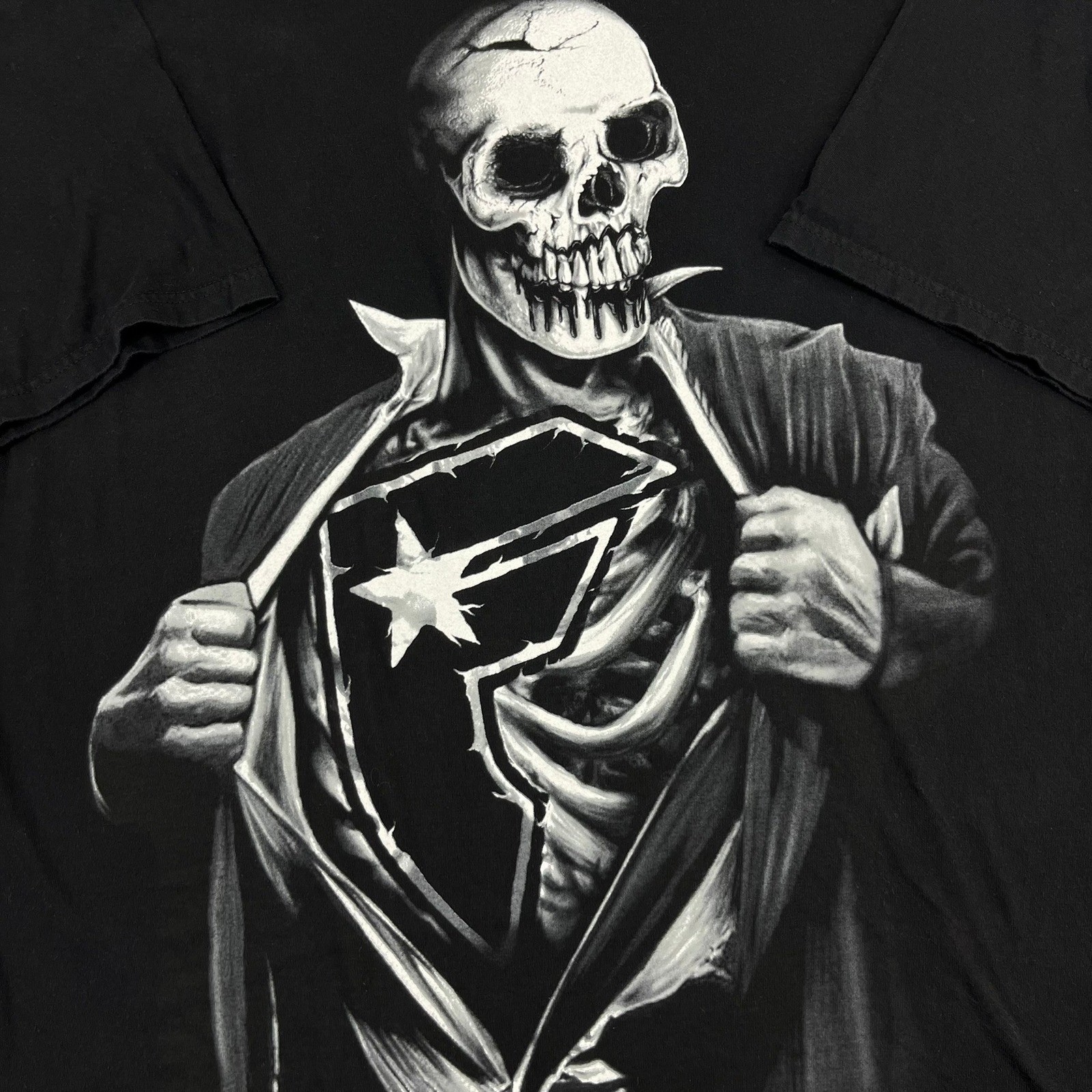 Famous Stars and Straps Mens XXL Black Skeleton Graphic T-Shirt Travis Barker gallery