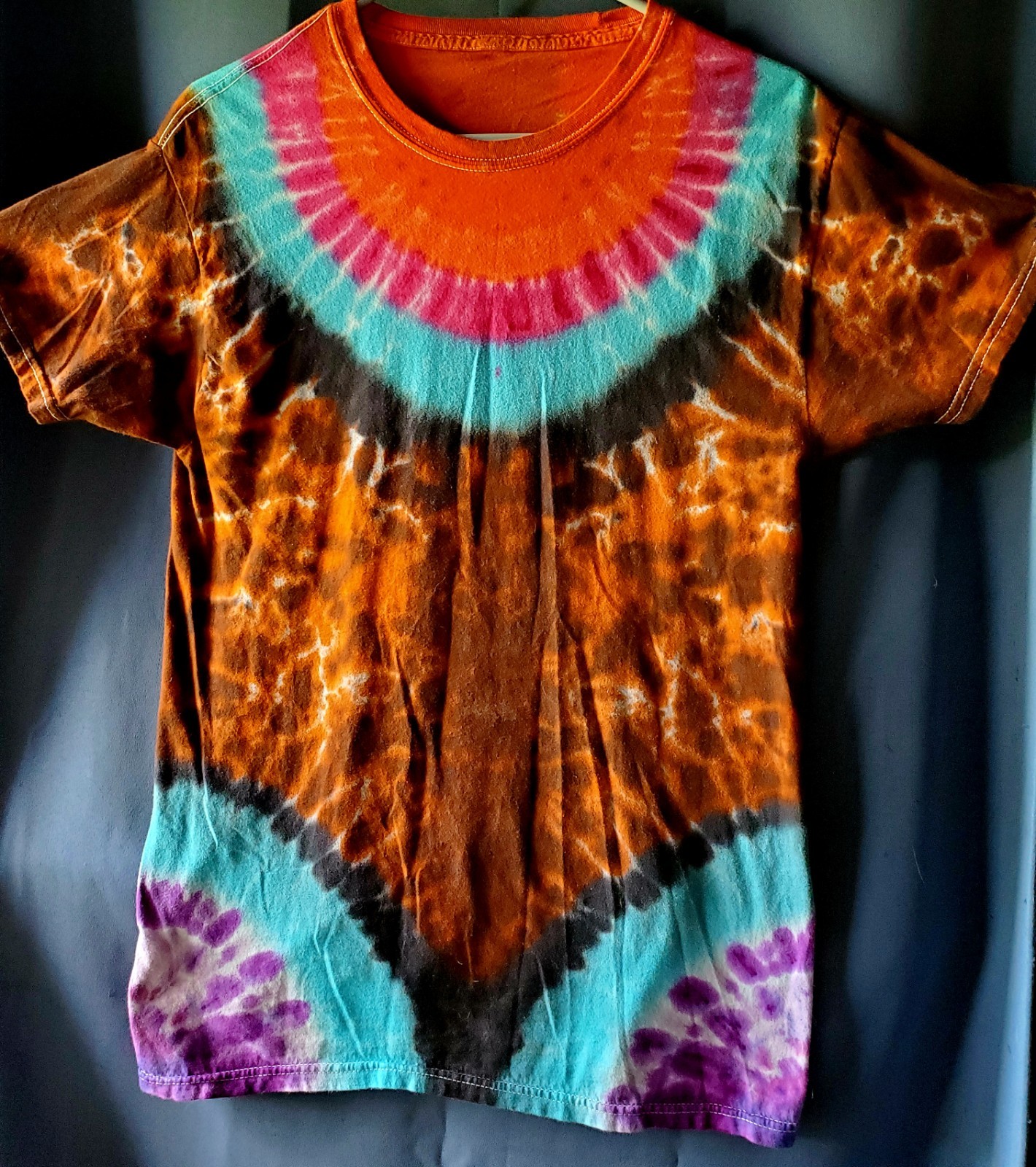 HANES 100% SIZE MEDIUM Cotton Tye Dyed Shirt Pre-washed WON'T FADE VERY SOFT gallery