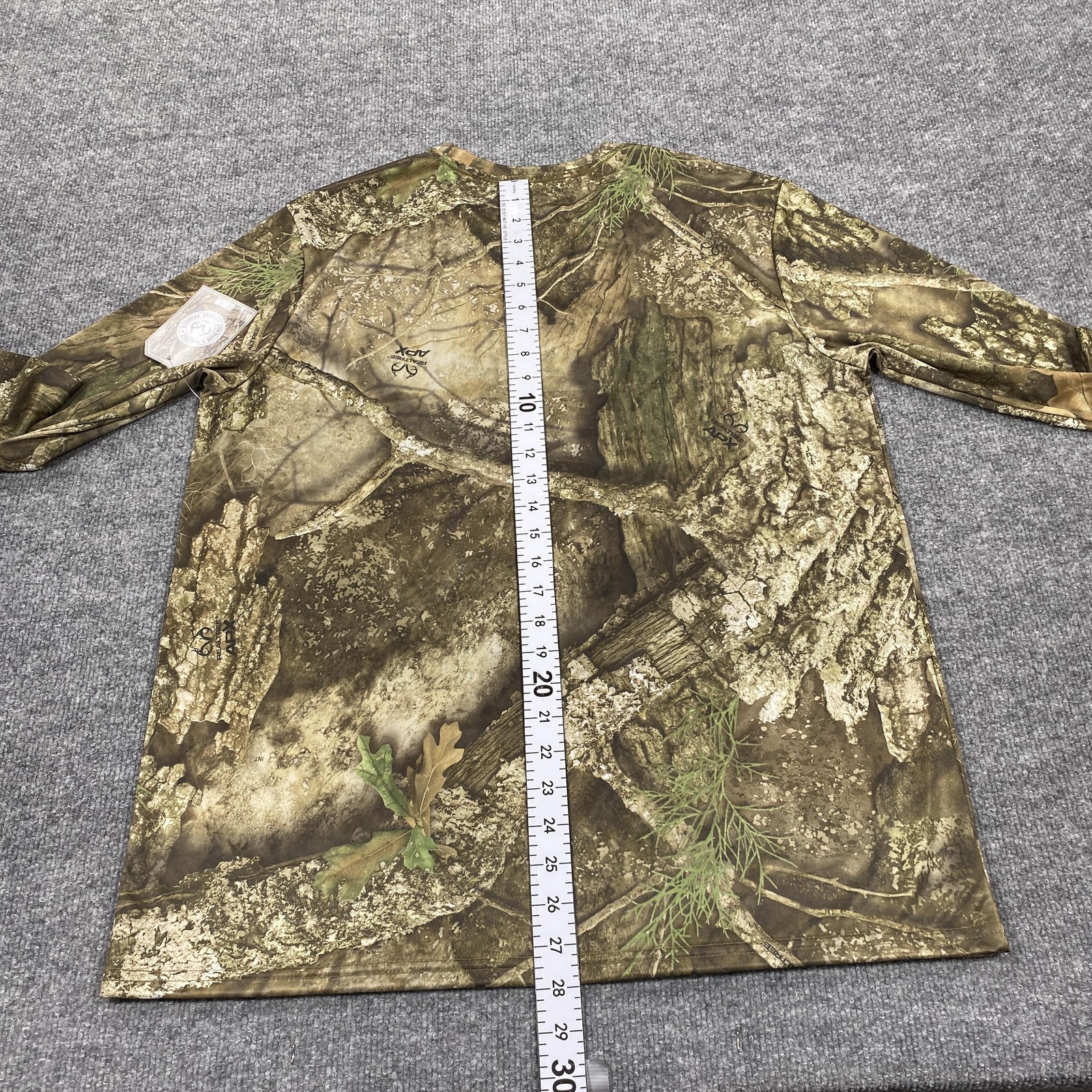 Realtree Shirt Mens Large Brown Camouflage Long Sleeve Crew Neck Tagless APX gallery