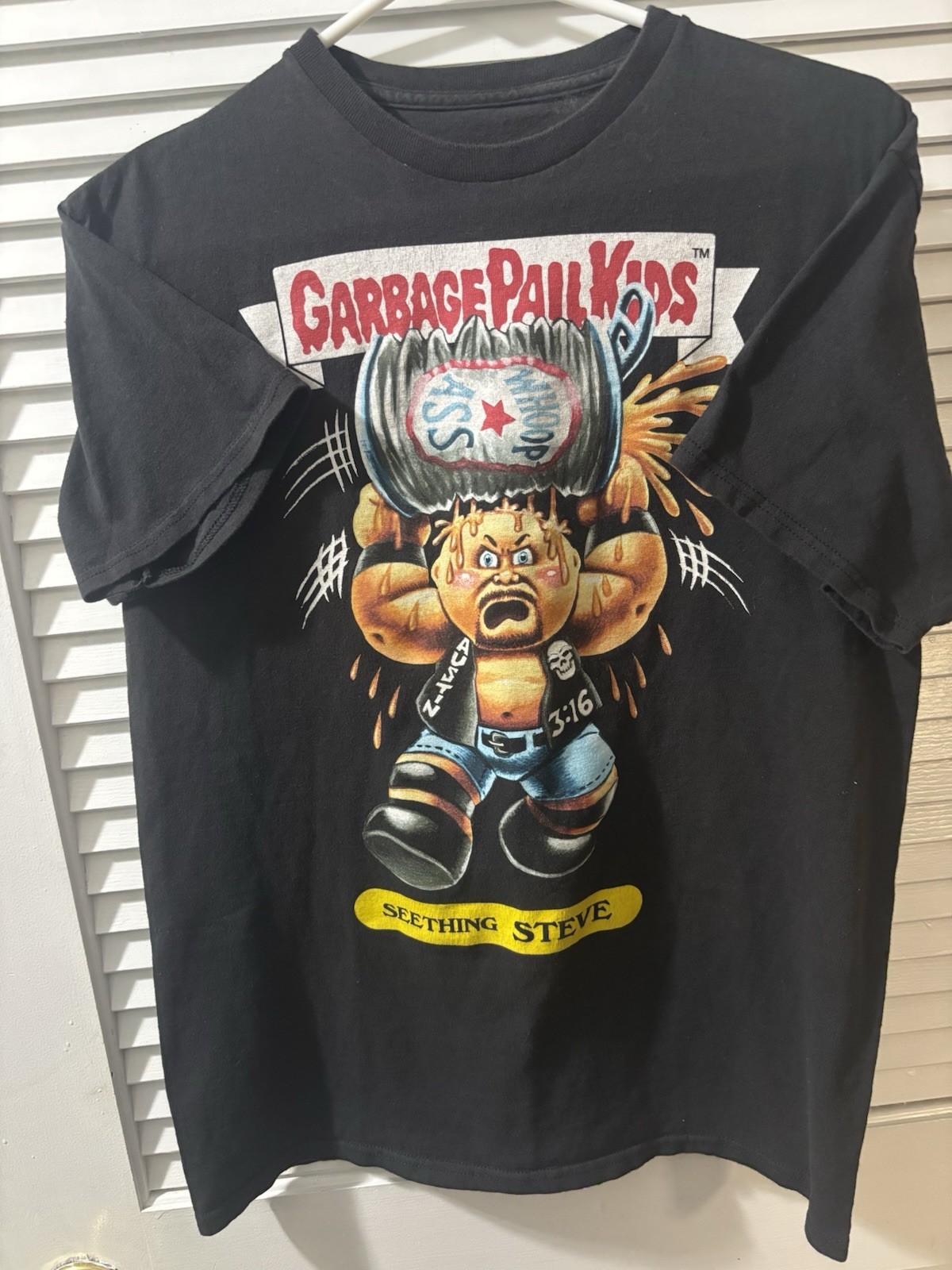 Ripple Junction WWE x Garbage Pail Kids Steve Black Graphic Tee Crew Neck M gallery