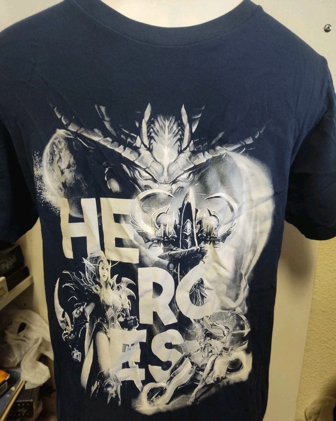 RARE VARIATION HEROS OF THE STORM GAME T SHIRT M BLIZZARD GAMES SUPER GRAPHICS