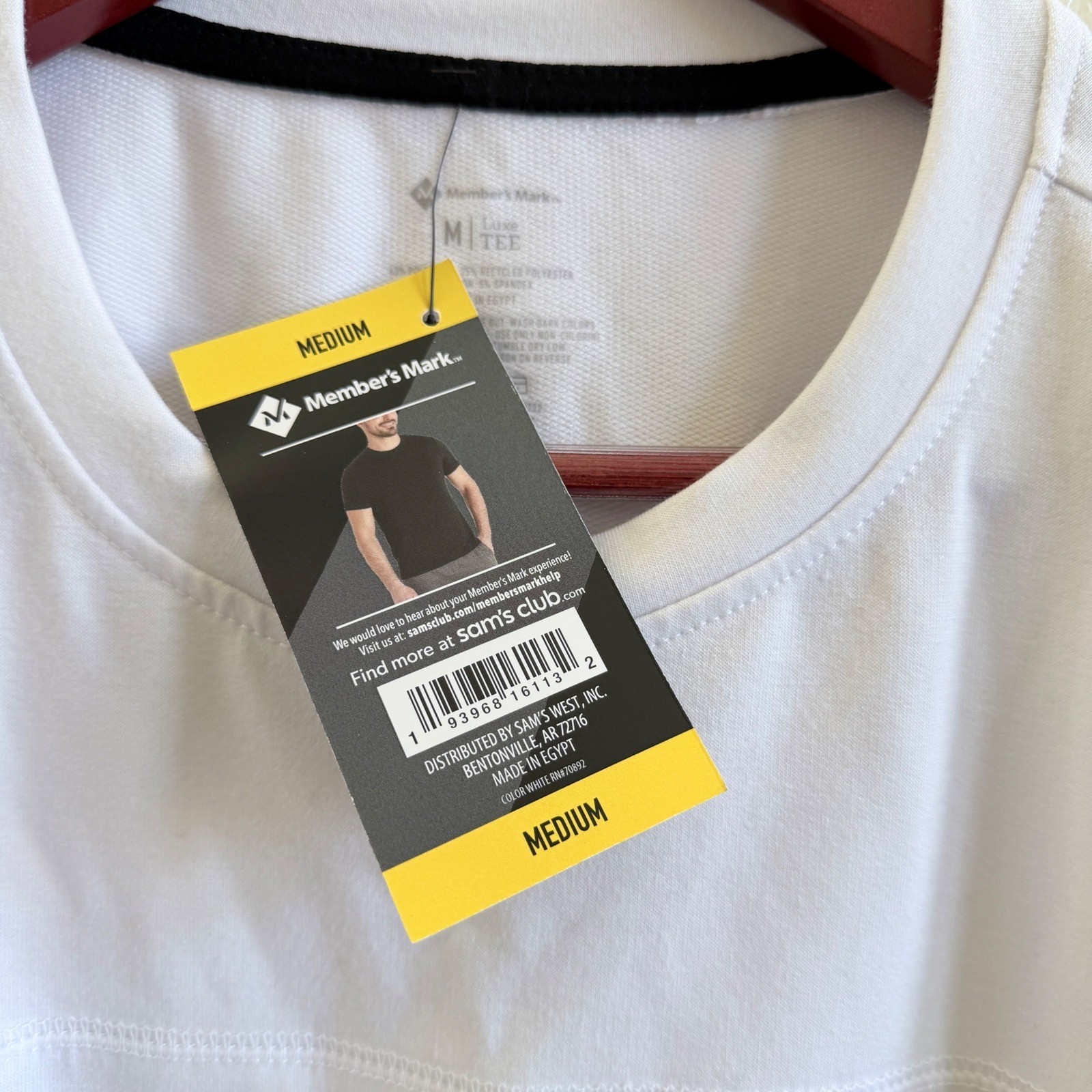 Members Mark Mens White Luxe Tee Medium Short Sleeve Zip Media Pocket NWT C21102 gallery