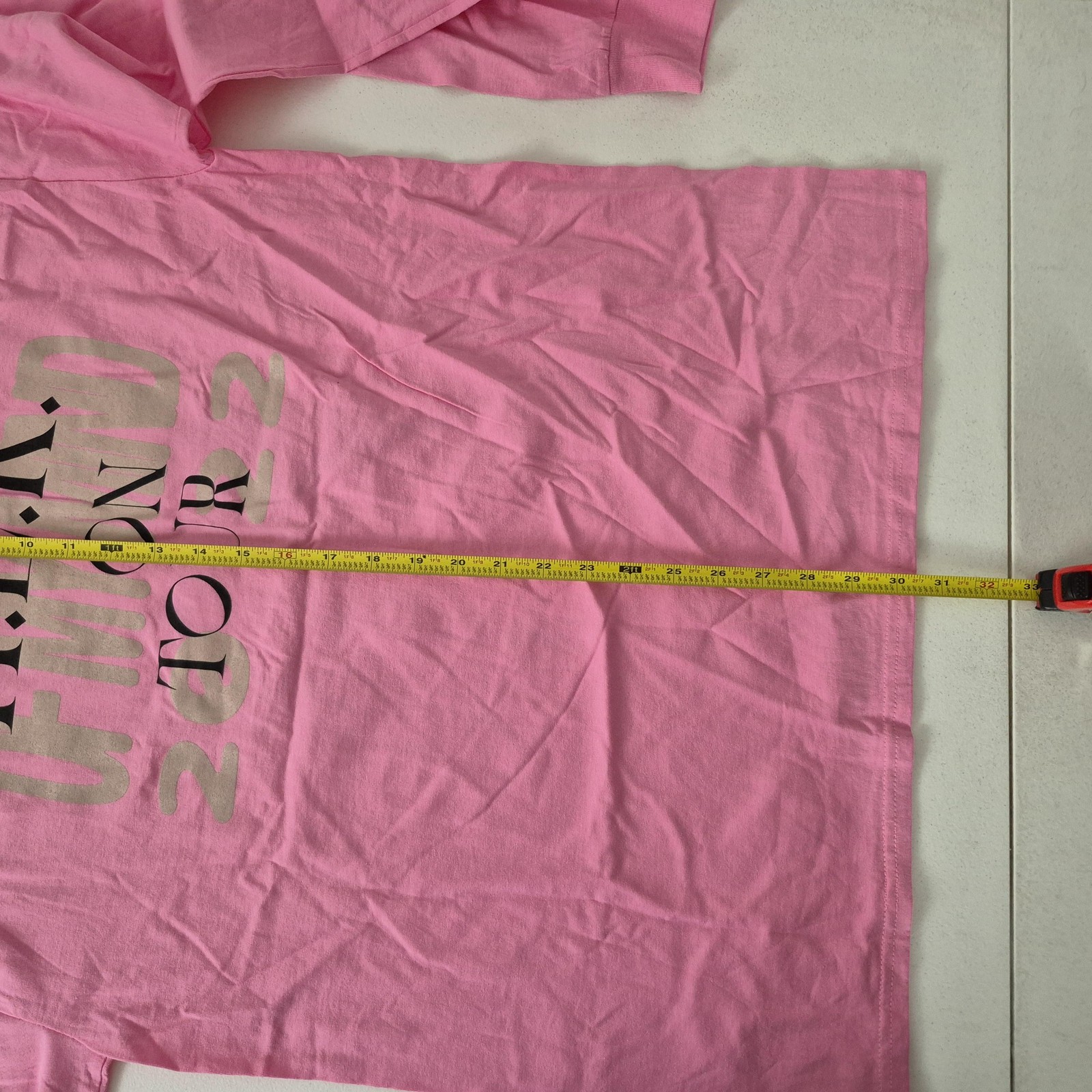 The Thread Shop H.E.R. Shirt Mens XL Pink Live Tour 2022 Long Sleeve Graphic Tee gallery
