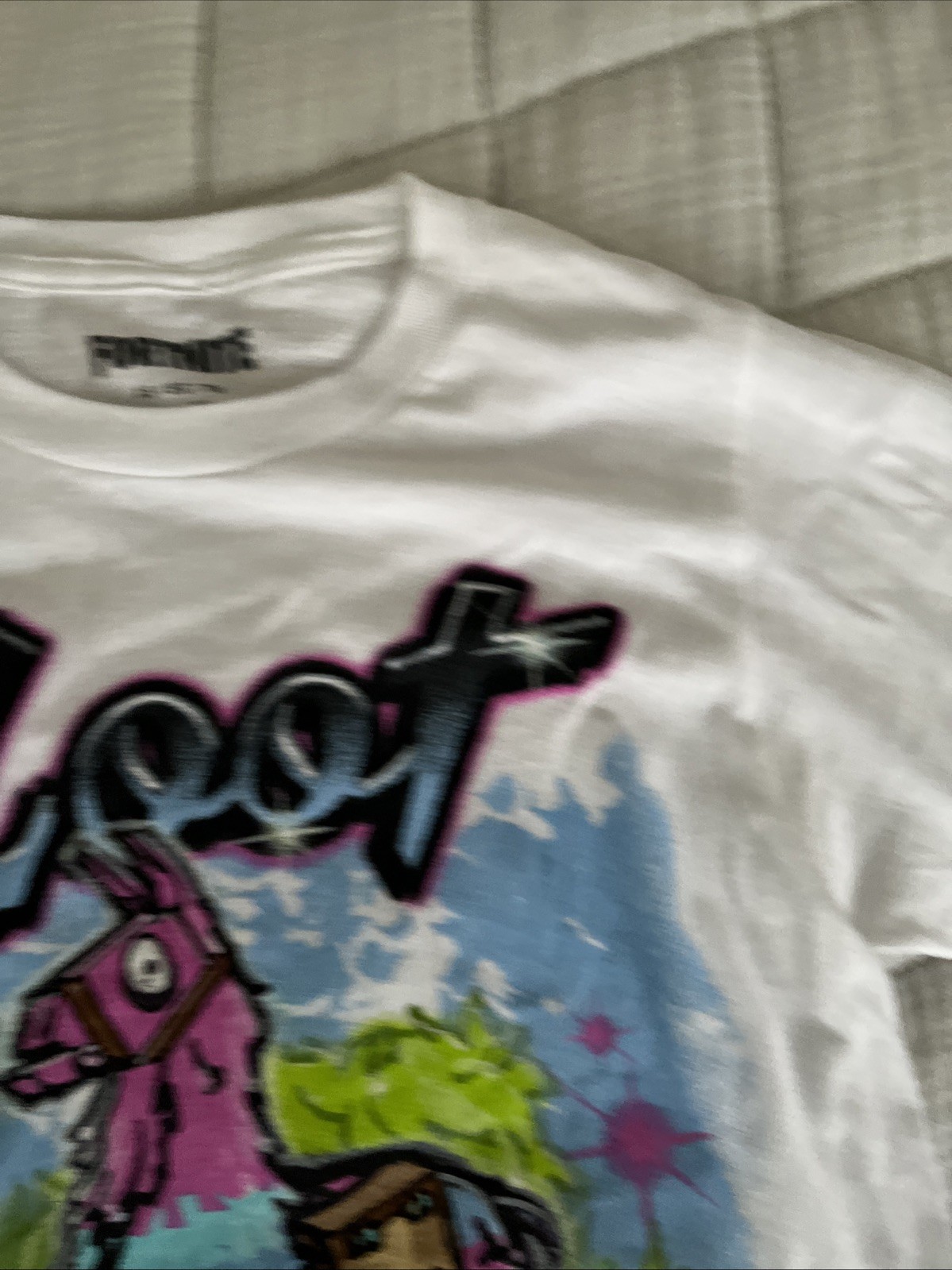 Fortnite Loot Llama Epic Games White Short Sleeve T Shirt Xtra Small gallery
