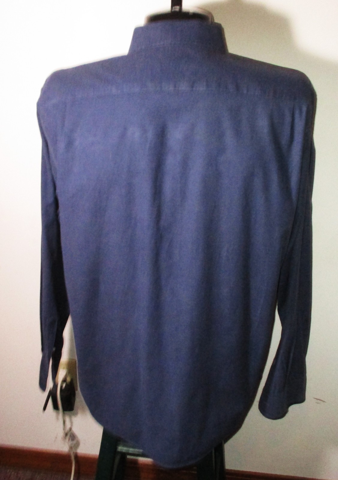 FAHERTY Blue Long Sleeve "Oxford" Shirt Men's Size XL gallery