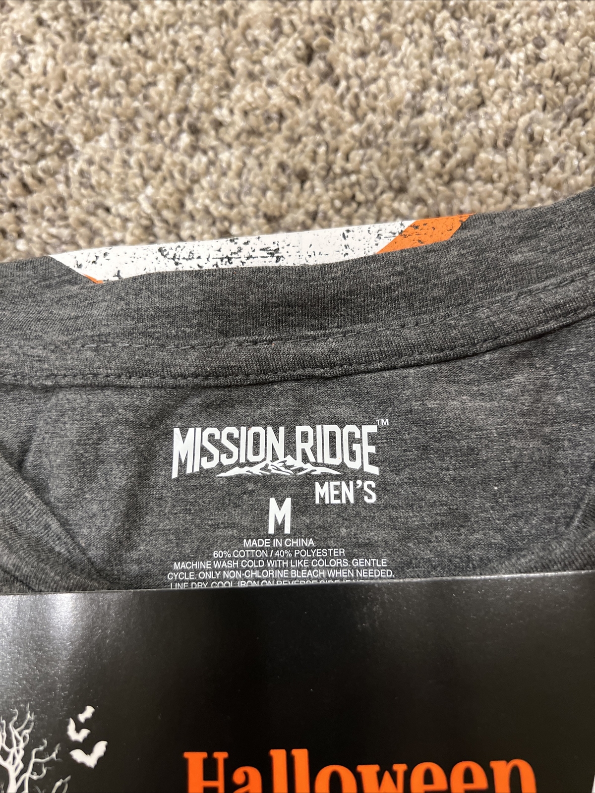mission ridge mens halloween shirt Skull- NEW Size Medium gallery