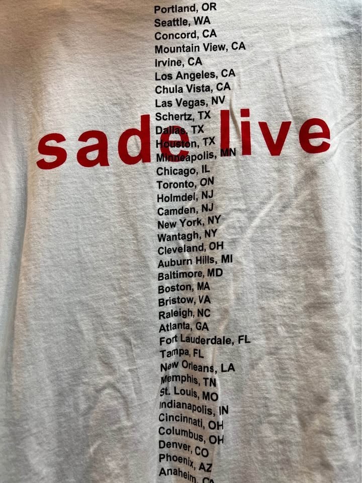 Sade Lovers Rock Live Tour 2001 Graphic T-Shirt Vintage Style Single Stitch L gallery