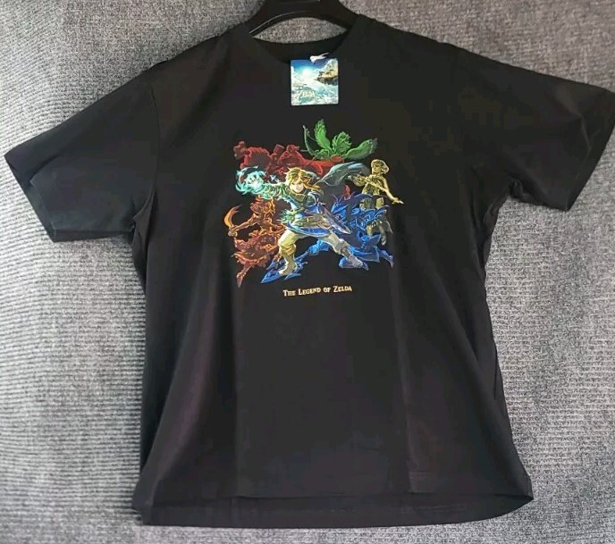 Uniqlo UT Legend Of Zelda Tears Of The Kingdom Heroes Graphic T Shirt M Game
