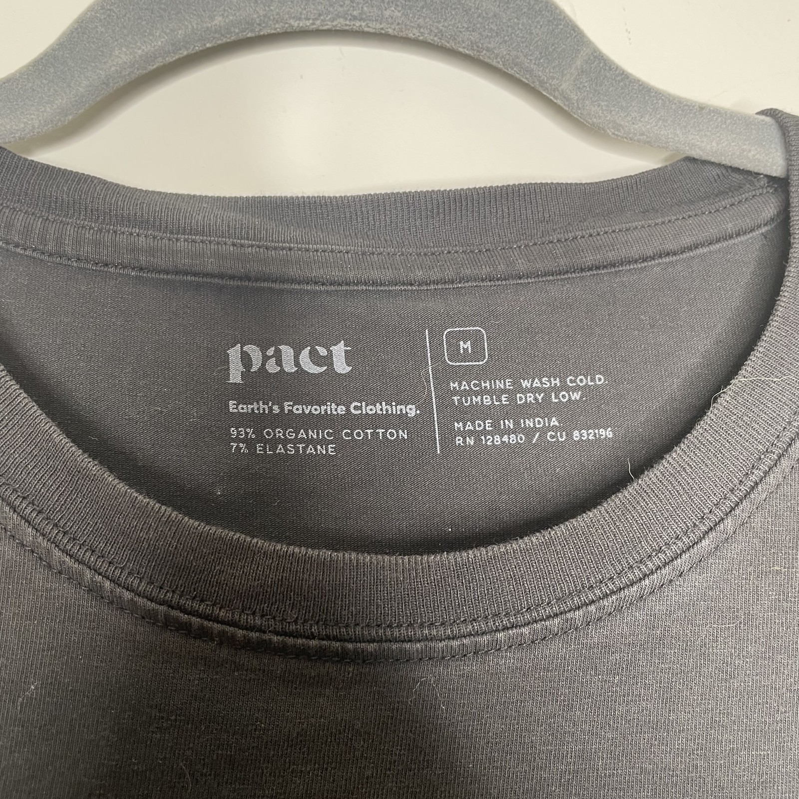 Pact Shirt Mens Medium Black Organic Cotton Elastane Crew Neck Soft Tee T-Shirt gallery