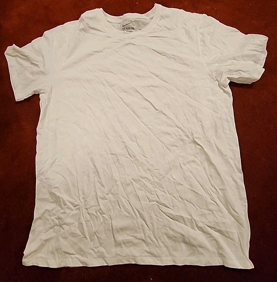 The Nike Tee Athletic Cut XL White Tshirt NEW