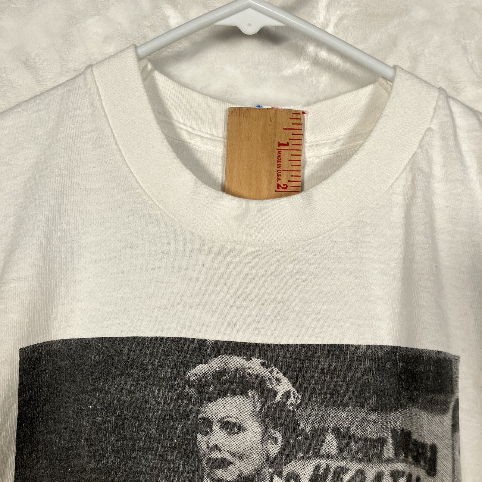 Classic I Love Lucy Vitameatavegamin White Single Stitch Shirt Size M gallery