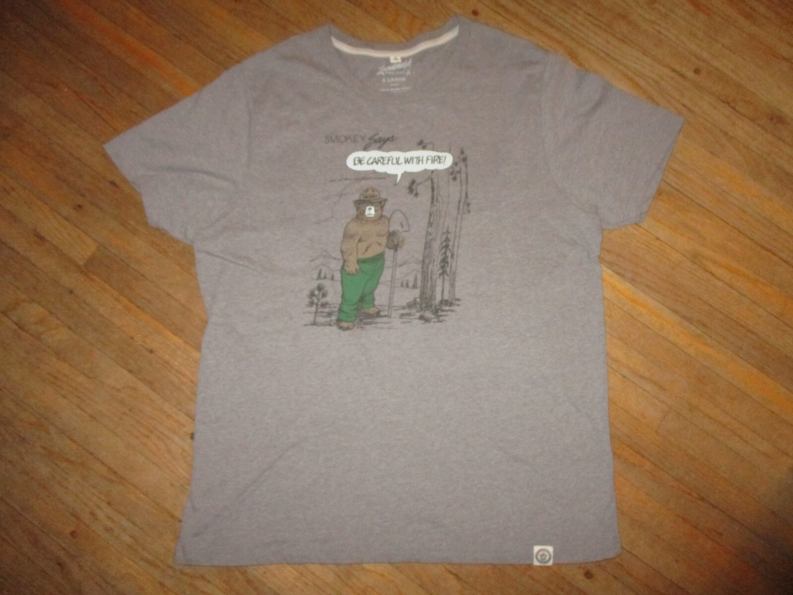 SMOKEY BEAR T SHIRT Only You Can Prevent Wildfires Nature Fire Prevention MEDIUM