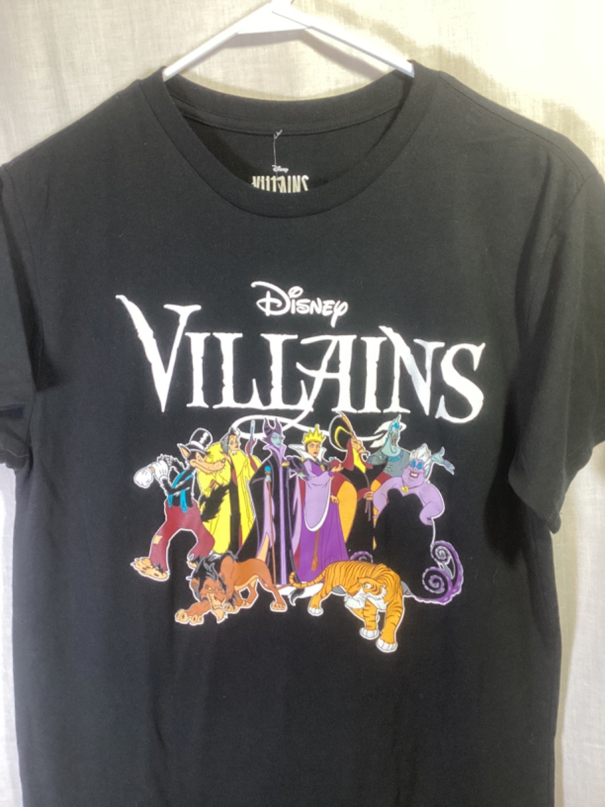 Disney Villains Black Large Cotton Blend New with Tags T Shirt T7 gallery