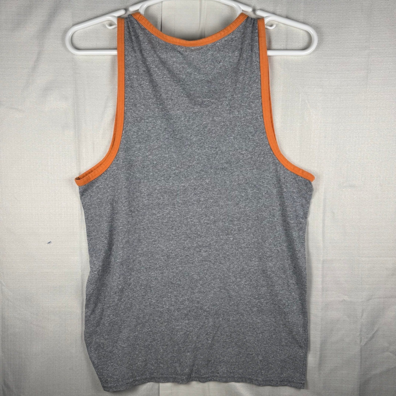 Hollister Mens Tank Top Gray Orange Geometric Tribal Print Sleeveless Shirt M gallery