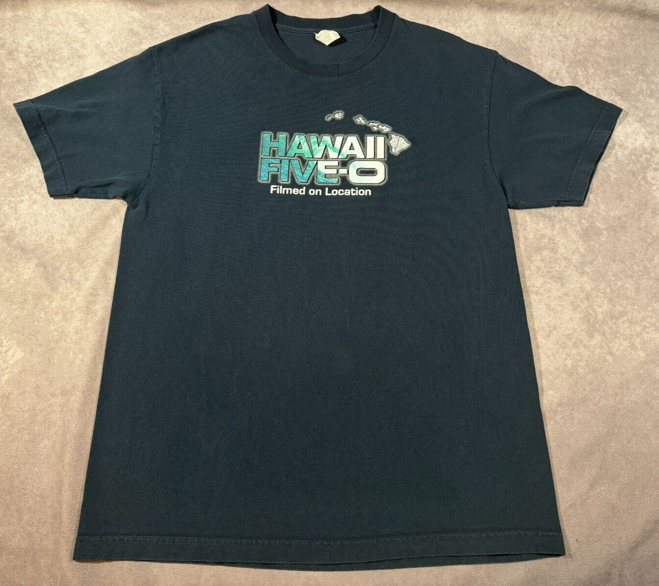 Hawaii Five-O Filmed on Location Flag Back Graphic T-shirt Alstyle LARGE