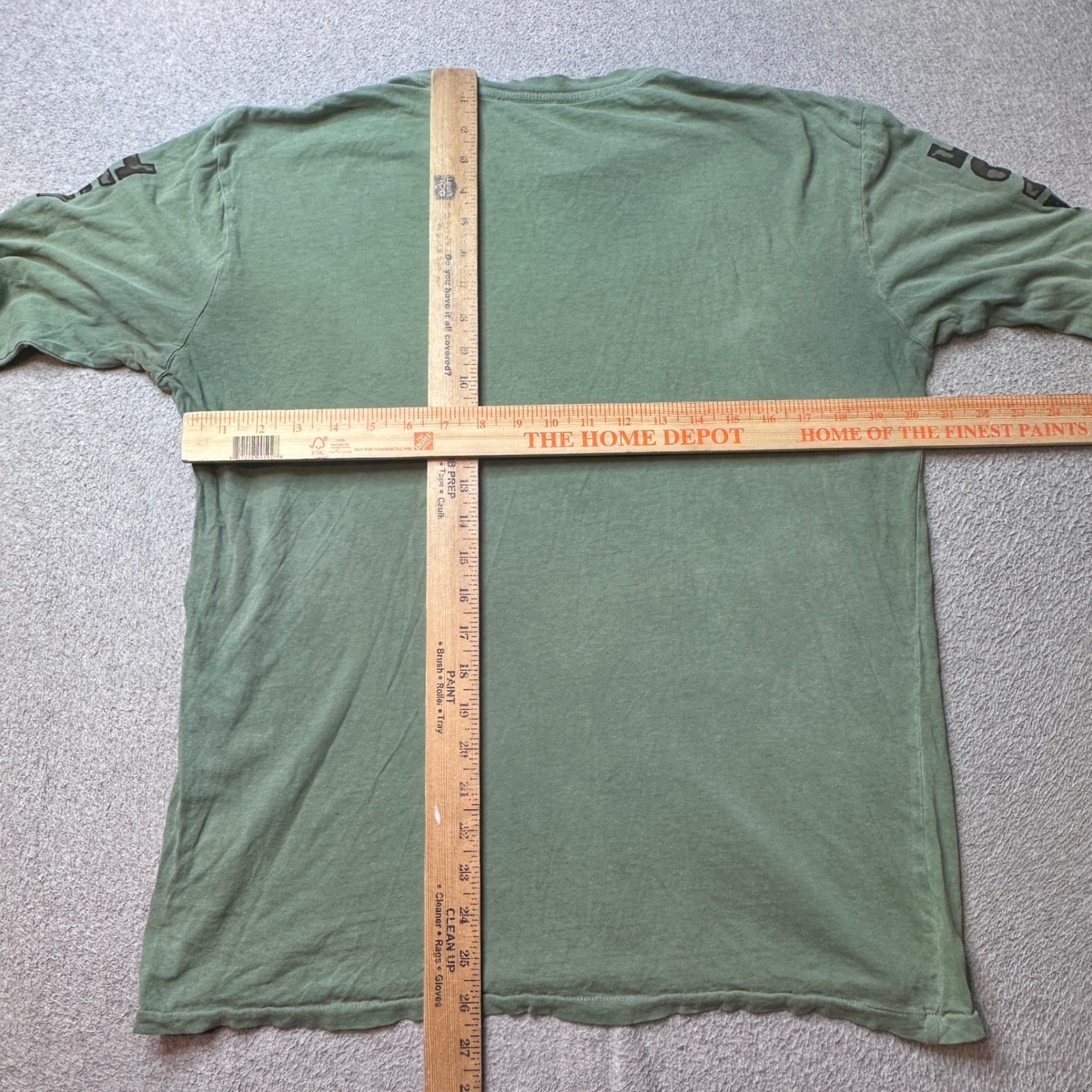 The North Face T-Shirt Mens M Green Long Sleeve Camo Logo NF0A3FQ8 Crewneck gallery