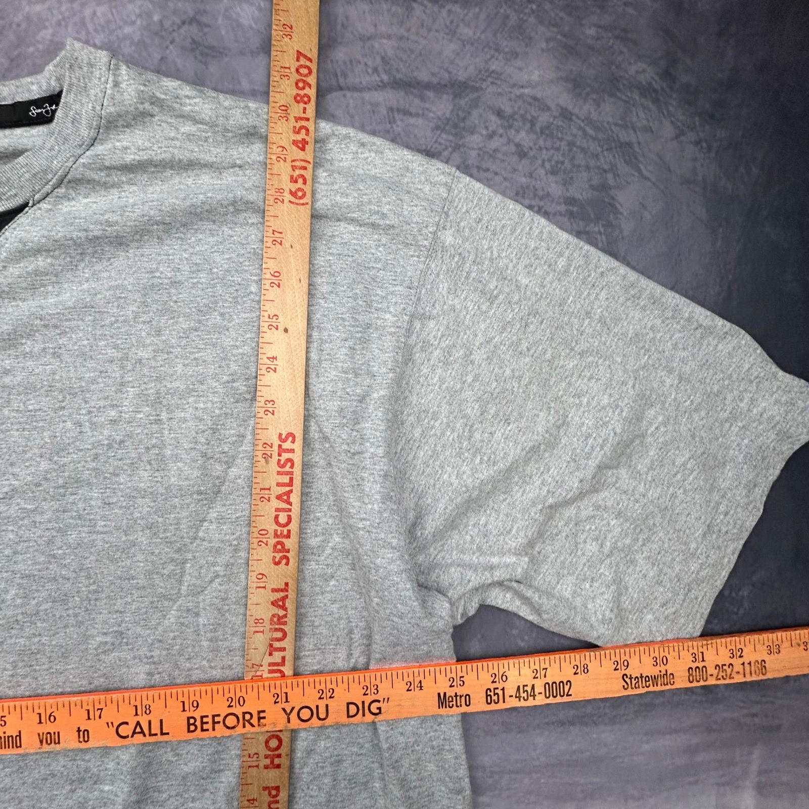 Sean John Collection Vintage Y2K Graphic T-Shirt Grey Black XXL Boxy Streetwear gallery