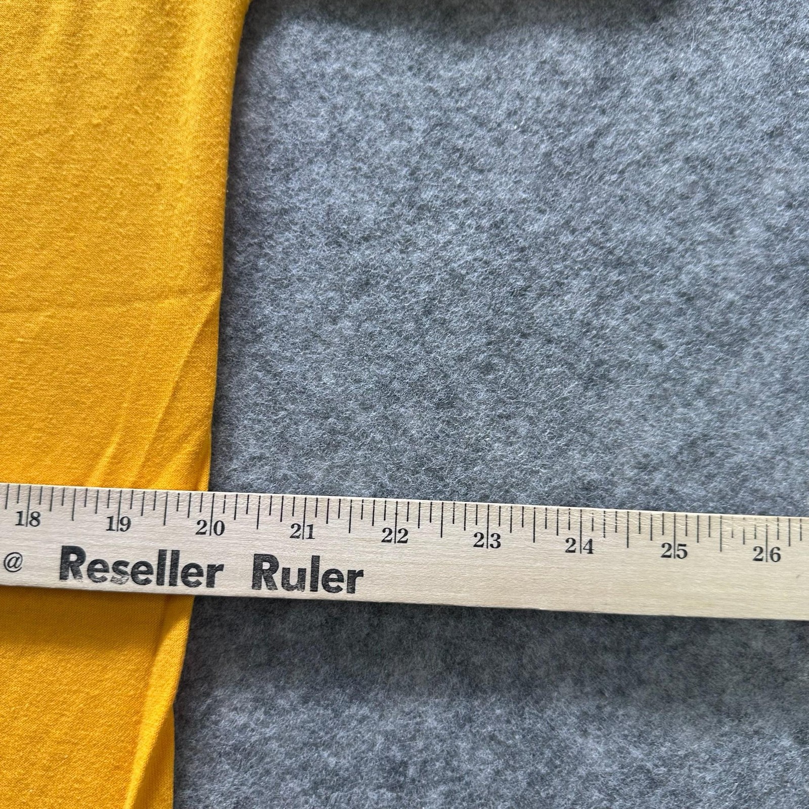 Vintage y2k Boy's Pizza Shirt Mens L Yellow Graphic Logo Cotton Crew Neck gallery
