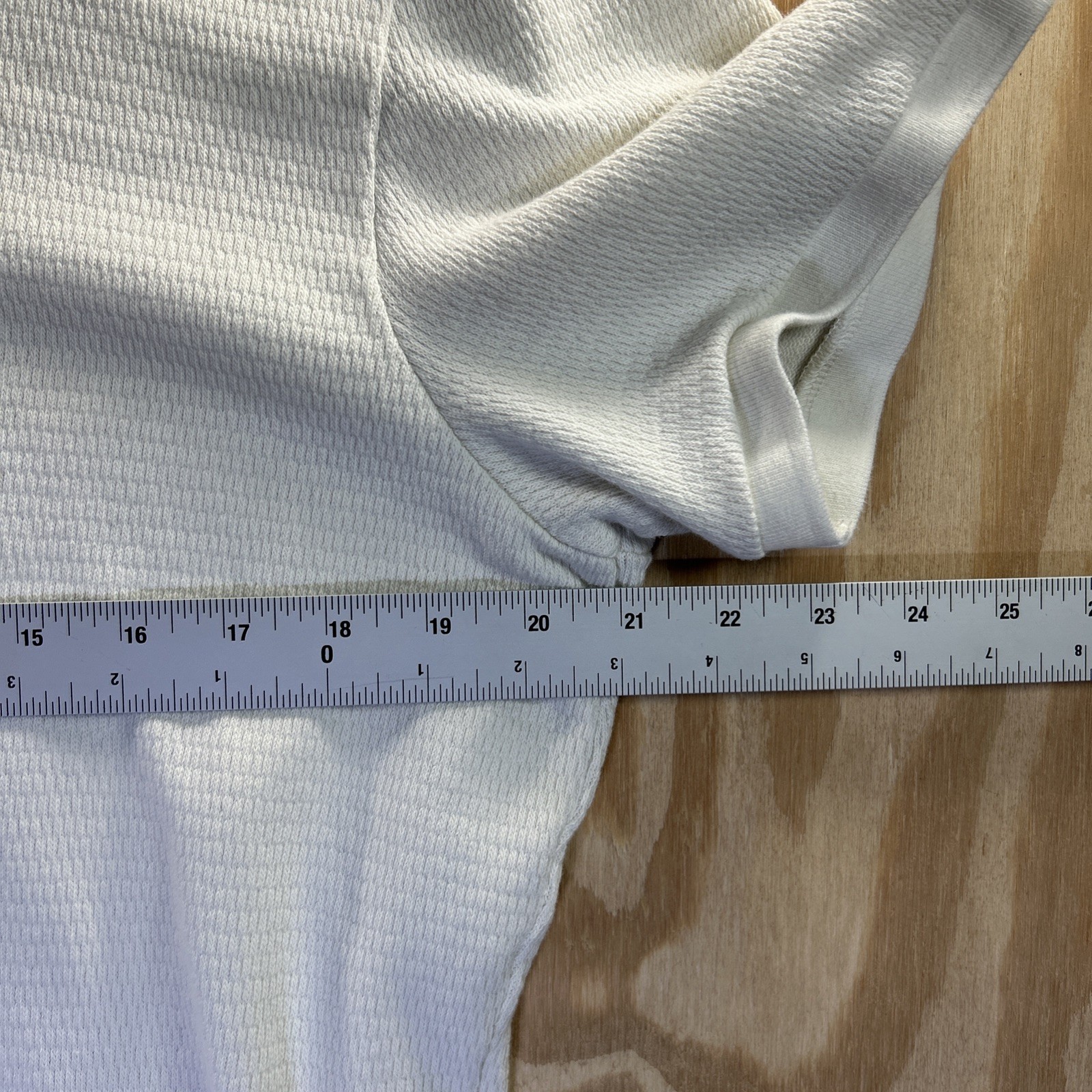 H&M Regular Fit Ribbed Ivory Polo Shirt Size Large gallery
