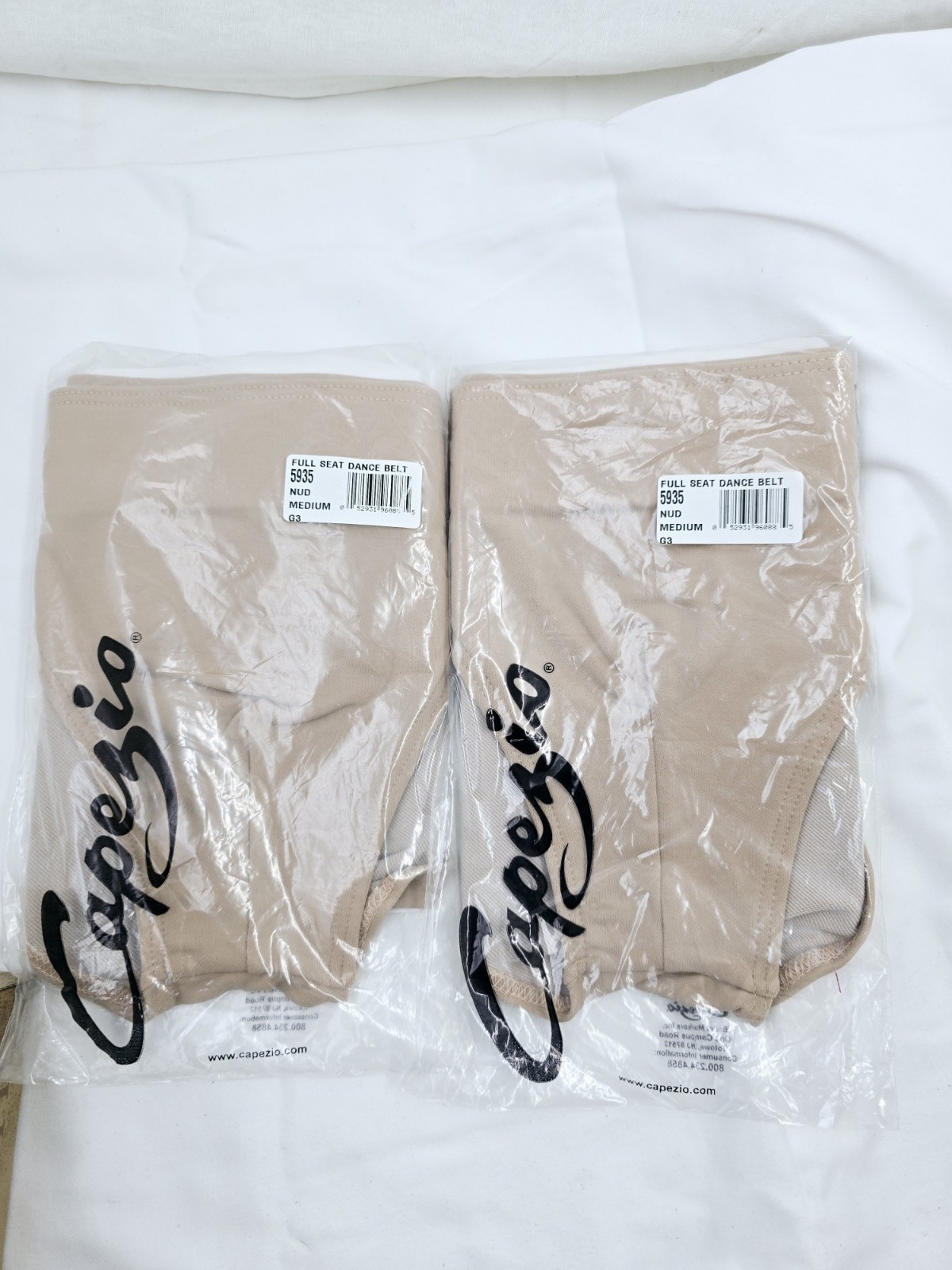 2 Capezio Mens Full-seat Dance Brief Nude Medium