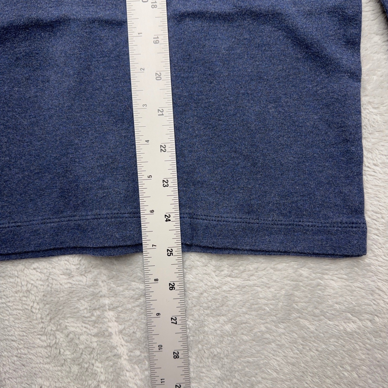 Uniqlo T-Shirt Mens M Blue Long Sleeve Crewneck Ribbed Cuff gallery