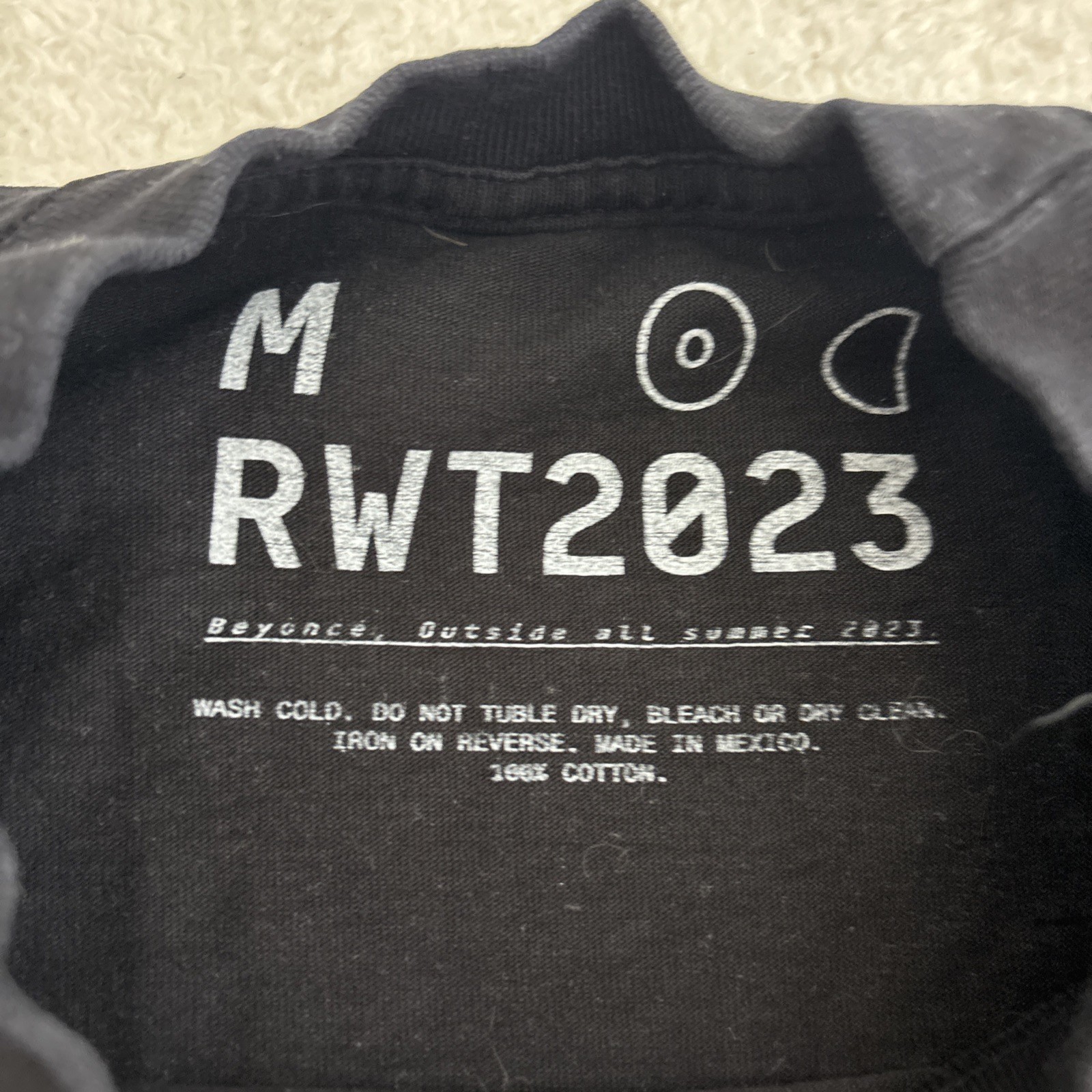Beyonce M 2023 Renaissance World Tour Cowboy Carter Official Merch Music gallery