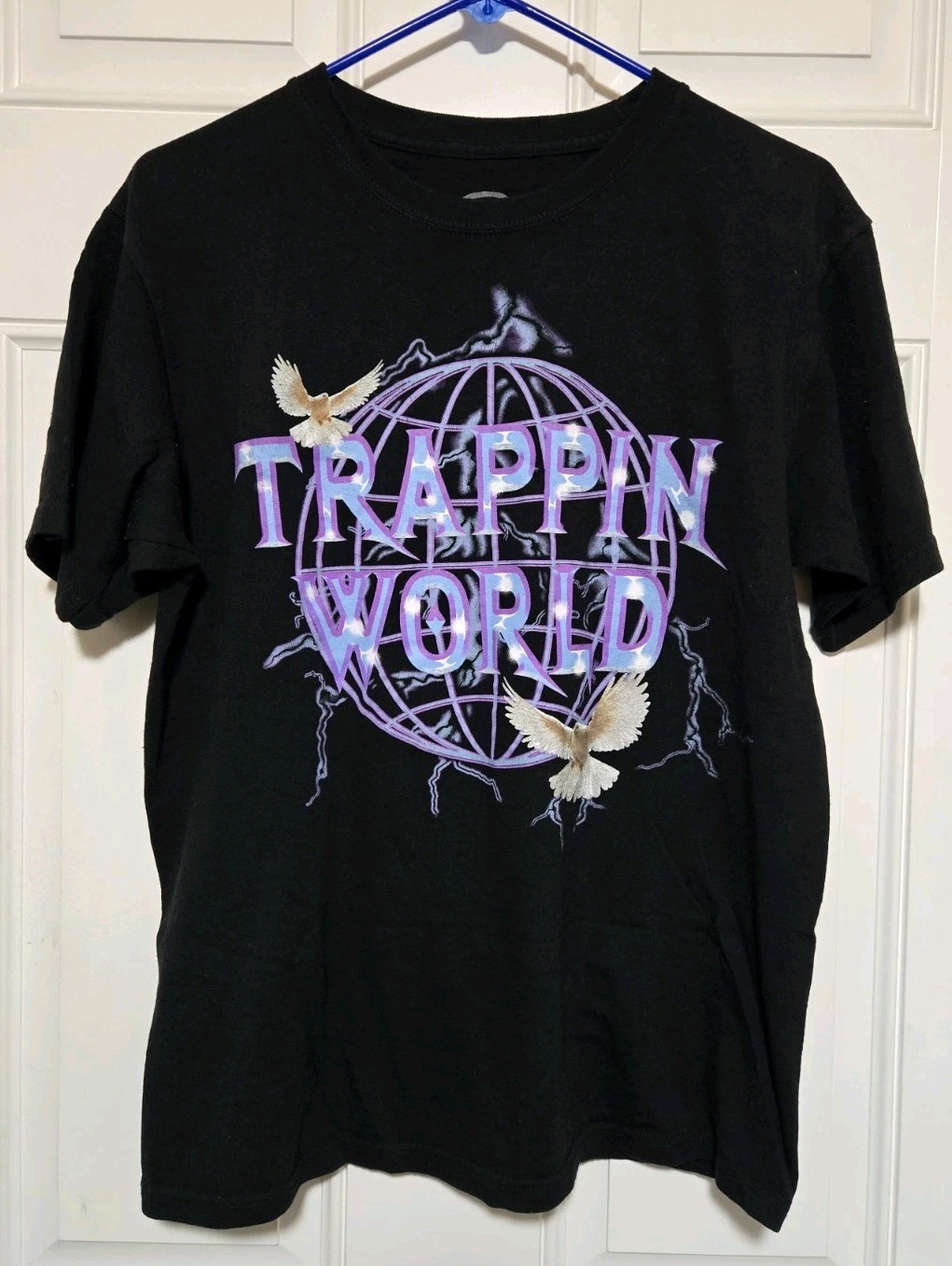 CVLA Trappin World Shirt Mens Size Medium Doves Streetwear True To Size Tee