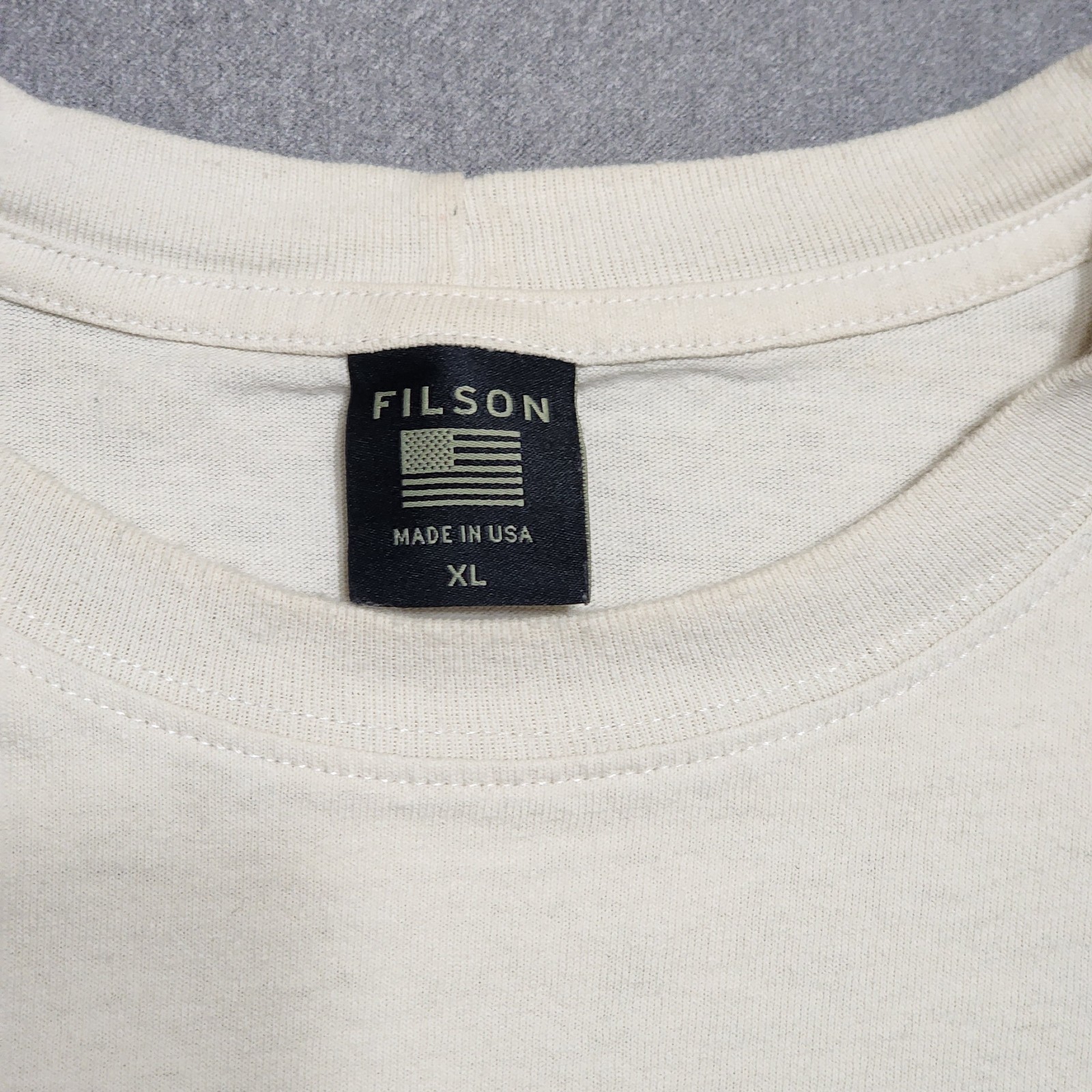 Filson Alaska Outfitter Unfailing Goods Trout Graphic T-Shirt Men's XL USA Made gallery