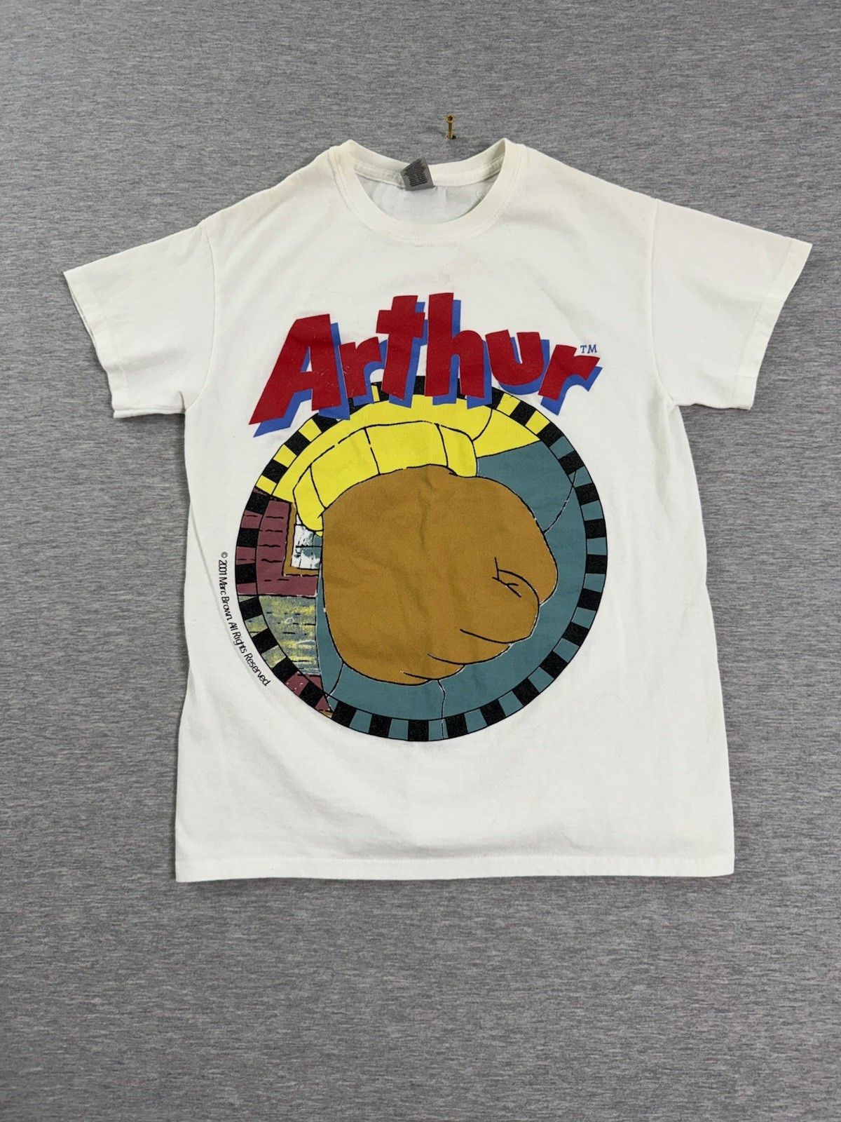 Vintage 2001 Arthur Cartoon Shirt. youth/childen size S. animated TV show gallery