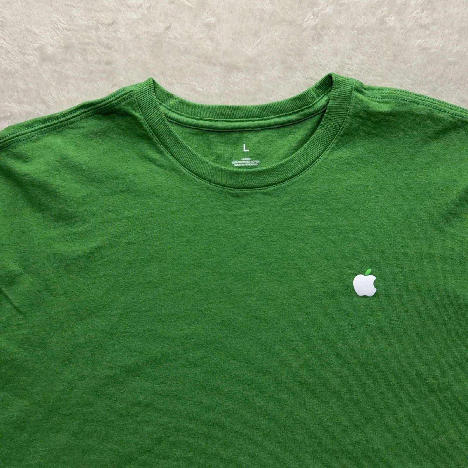 Apple Employee Long Sleeve T-Shirt Men L Green 100% Recycled Cotton Apple Logo gallery