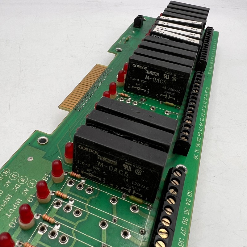 Crouzet Relay Module Board 57-314 with 17 relays M-OAC5 M-0AC5