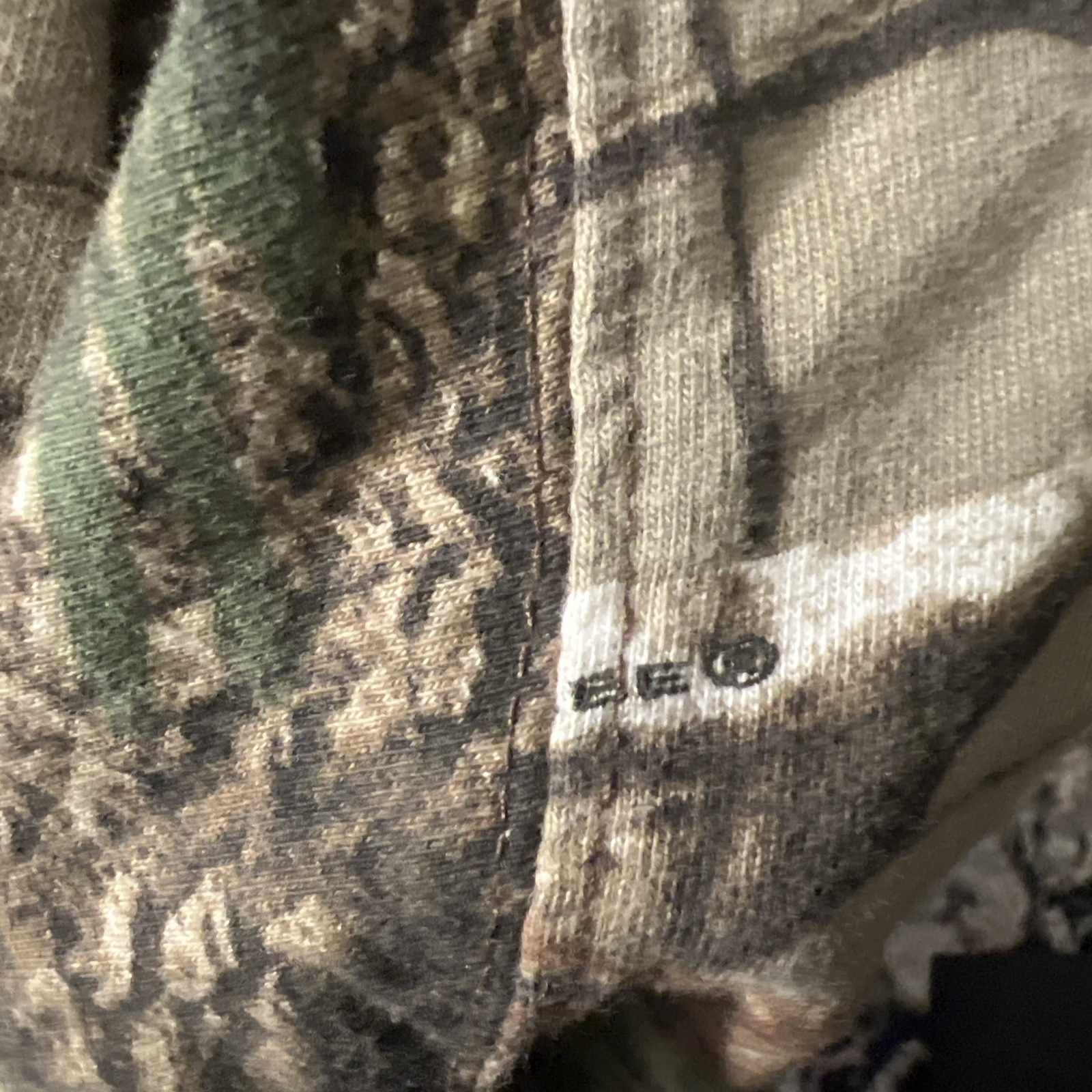 2XL Russell Outdoors Camo Shirt RealTree Pattern Outdoor Hunting Woods Tee gallery