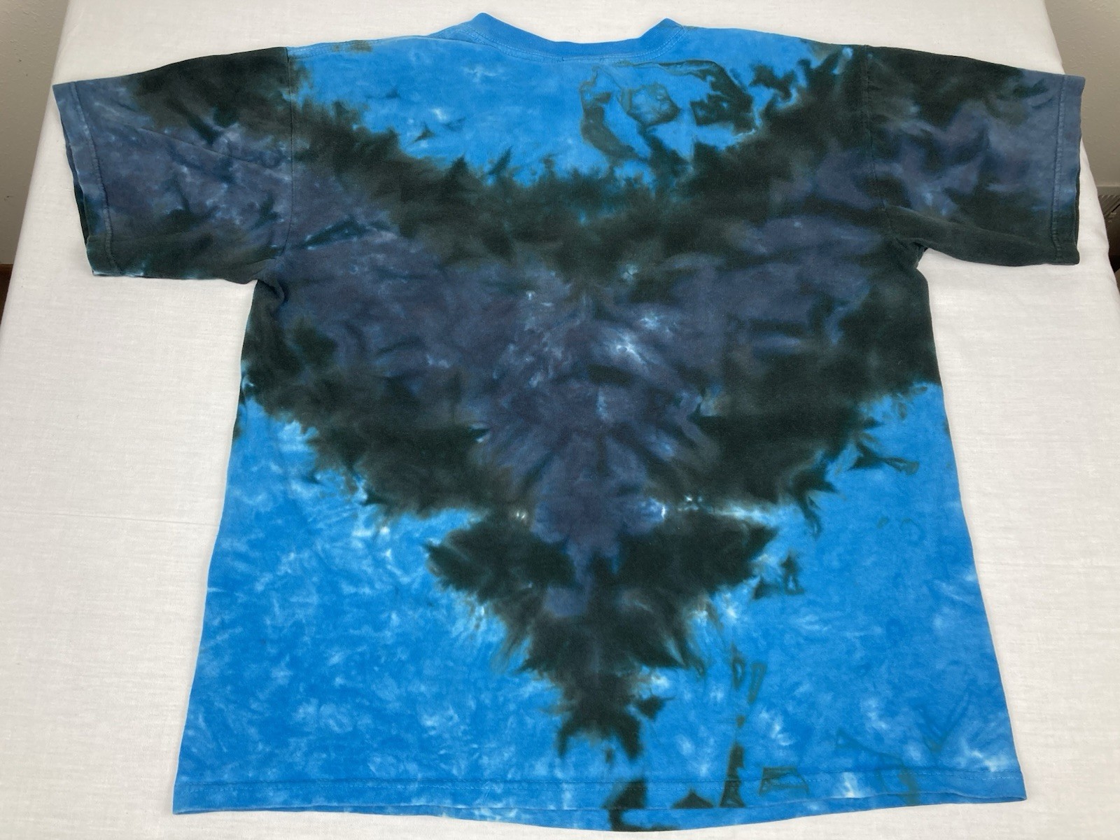 LIQUID BLUE KISS ROCK T-SHIRT MULTICOLOR TIE DYE VINTAGE 2005 MENS SIZE M VGC! gallery