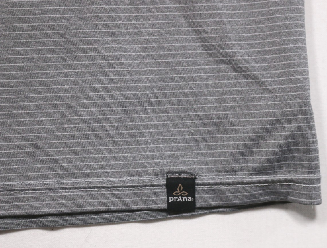 prAna Men's Pocket Tee XL Gray Striped Lightweight Poly Breathable Activewear gallery