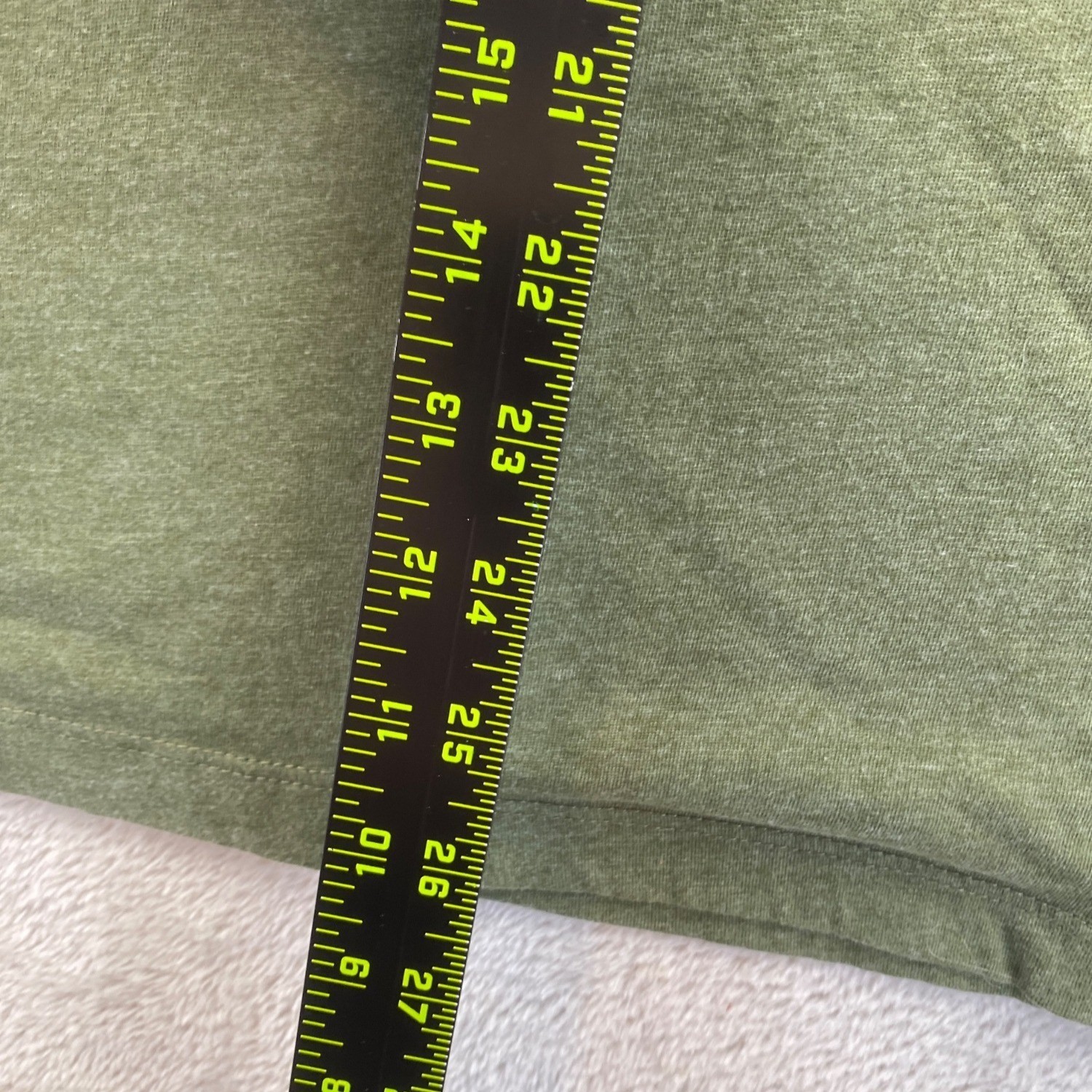 Eddie Bauer Men's Lounge T-Shirt Medium Green Short Sleeve Crewneck Casual Tee gallery