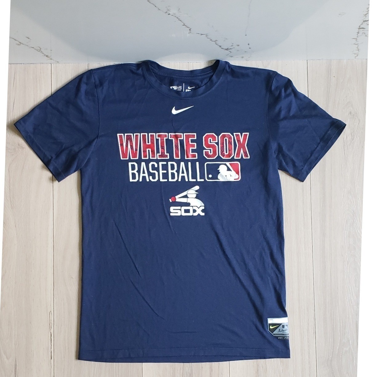Nike Dri Fit Chicago White Sox Shirt Mens Small Blue MLB Baseball Athletic Tee gallery