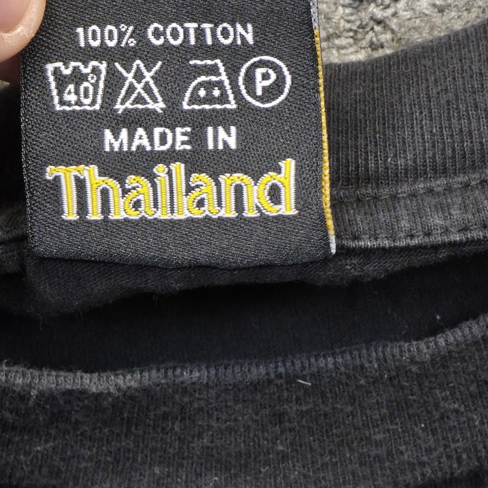 Thailand Elephant T-Shirt Men's XL Black Chang Thai Gold Bodhi Tree Souvenir Tee gallery