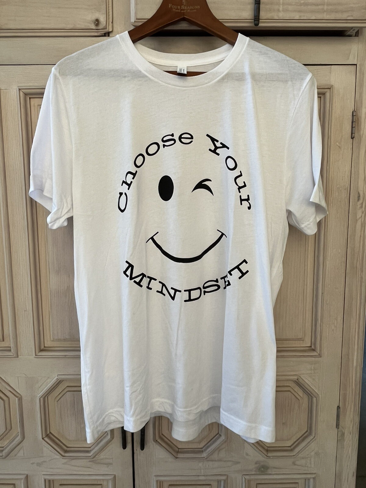 “Choose Your Own Mindset” Unisex T-Shirt Size Large White Cotton Blend gallery